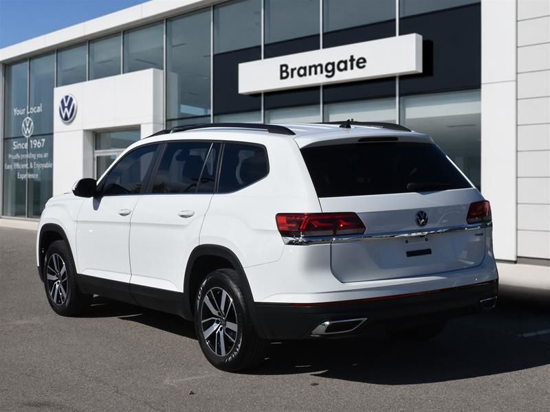 Photo 2023 Volkswagen Atlas Comfortline 2.0T 8sp at w/Tip 4MOTION #6