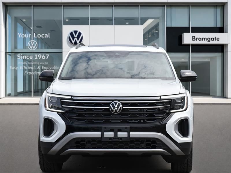 Photo 2025 Volkswagen Atlas Peak Edition 2.0 TSI 4MOTION #2