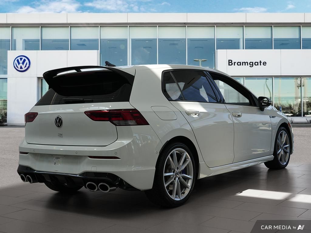2024 Volkswagen Golf R 2.0T 7Sp at DSG w/Tip