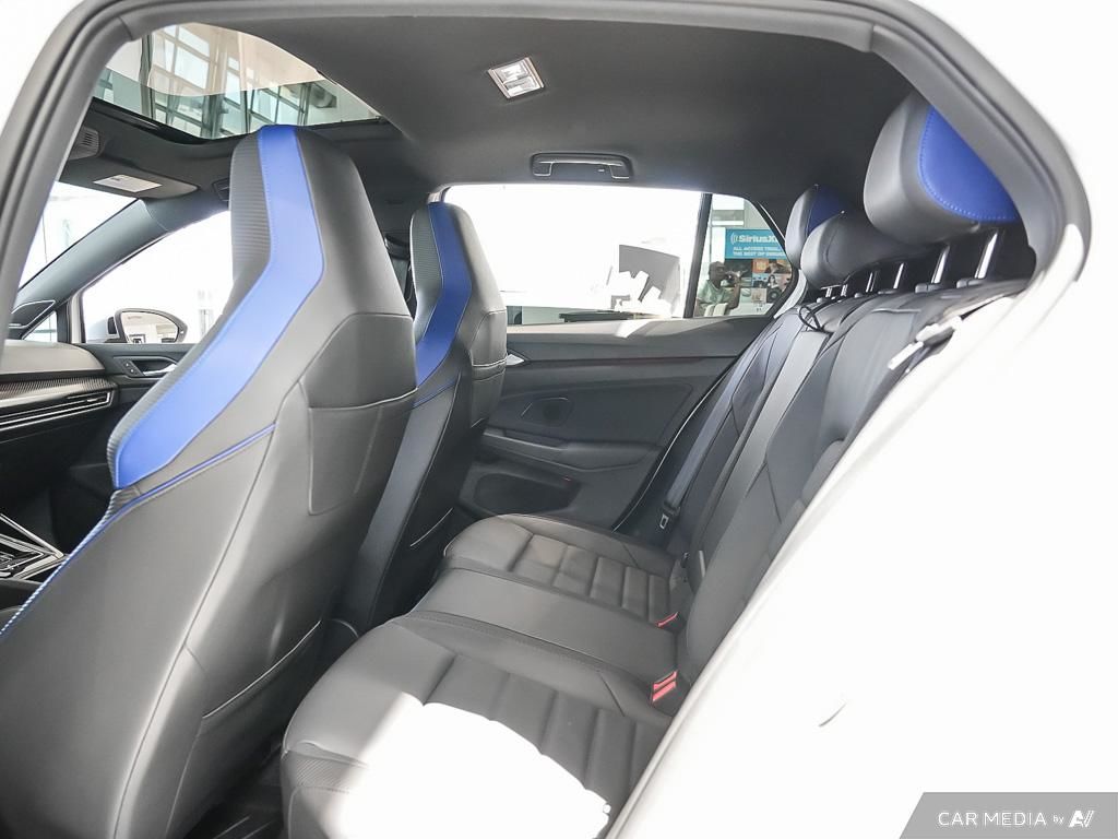 2024 Volkswagen Golf R 2.0T 7Sp at DSG w/Tip