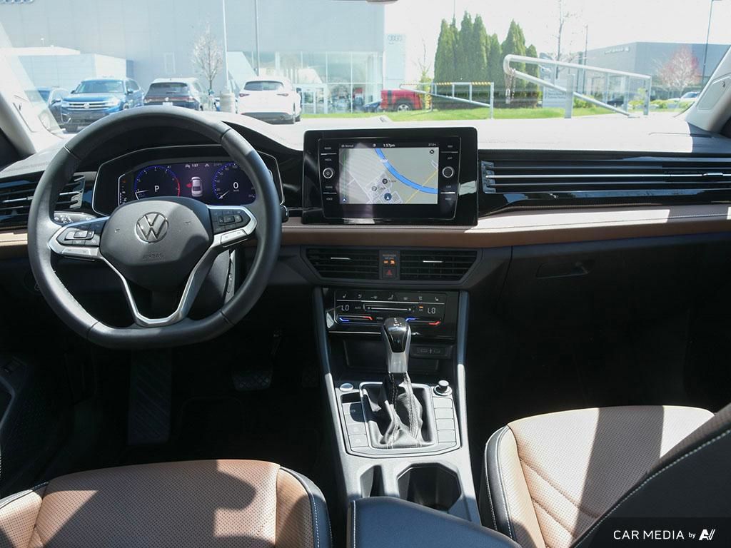 2025 Volkswagen Jetta Highline Auto