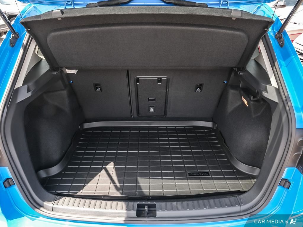 2022 Volkswagen Taos Highline 1.5T 7sp at DSG w/ Tip 4M