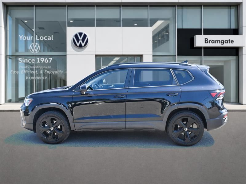 Photo 2025 Volkswagen Taos Comfortline Black Edition 4MOTION #2
