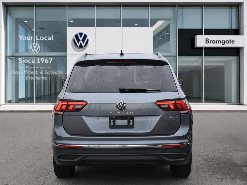 Photo 2022 Volkswagen Tiguan Comfortline 2.0T 8sp at w/Tip 4M #4