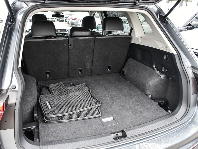 Photo 2022 Volkswagen Tiguan Comfortline 2.0T 8sp at w/Tip 4M #8