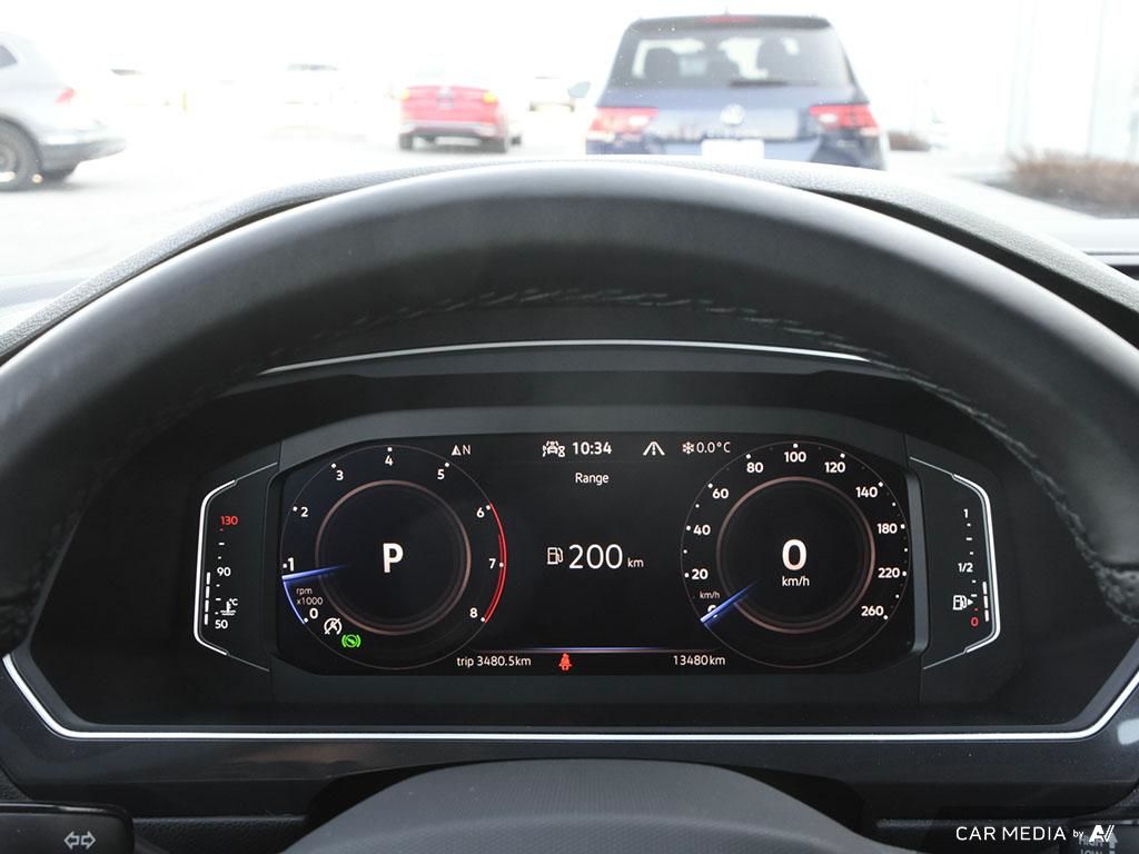 2024 Volkswagen Tiguan Comfortline R-Line Black 2.0T 8sp at w/Tip 4M
