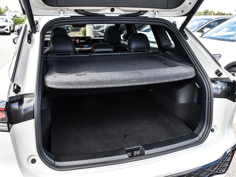 Photo 2025 Volkswagen Tiguan Highline R-Line 4MOTION #8