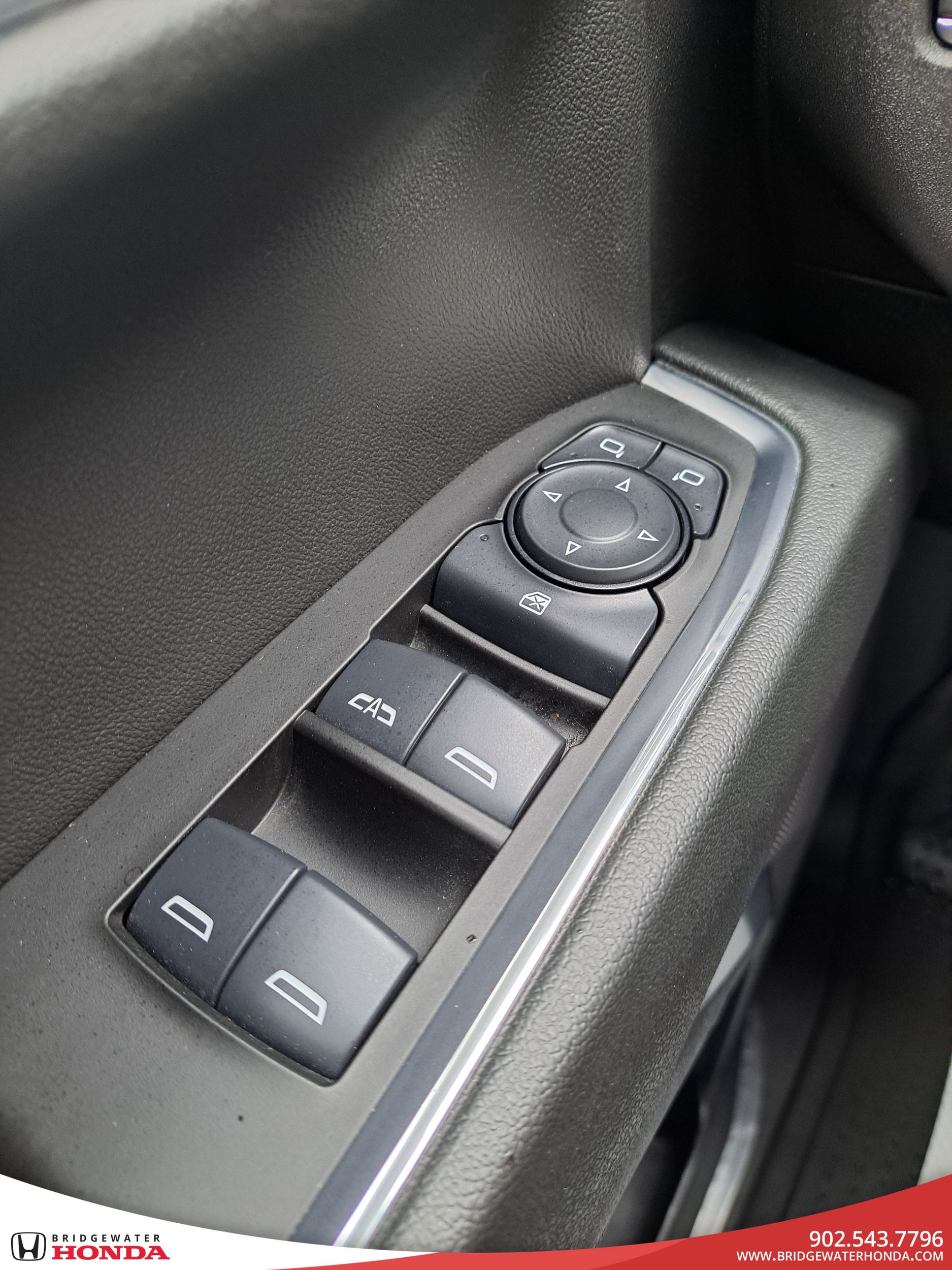2025 Chevrolet Silverado 1500 LT-10