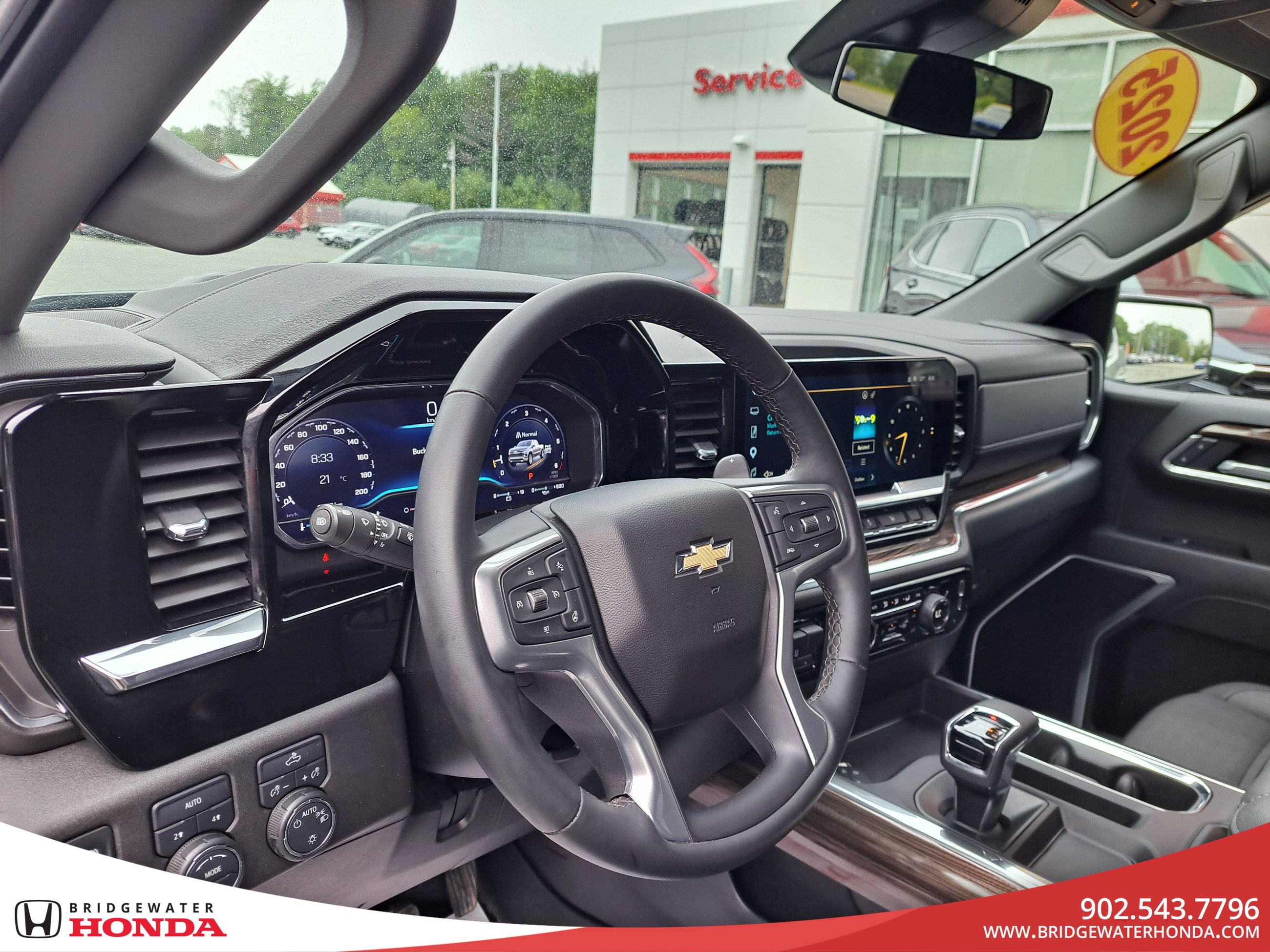 2025 Chevrolet Silverado 1500 LT-8