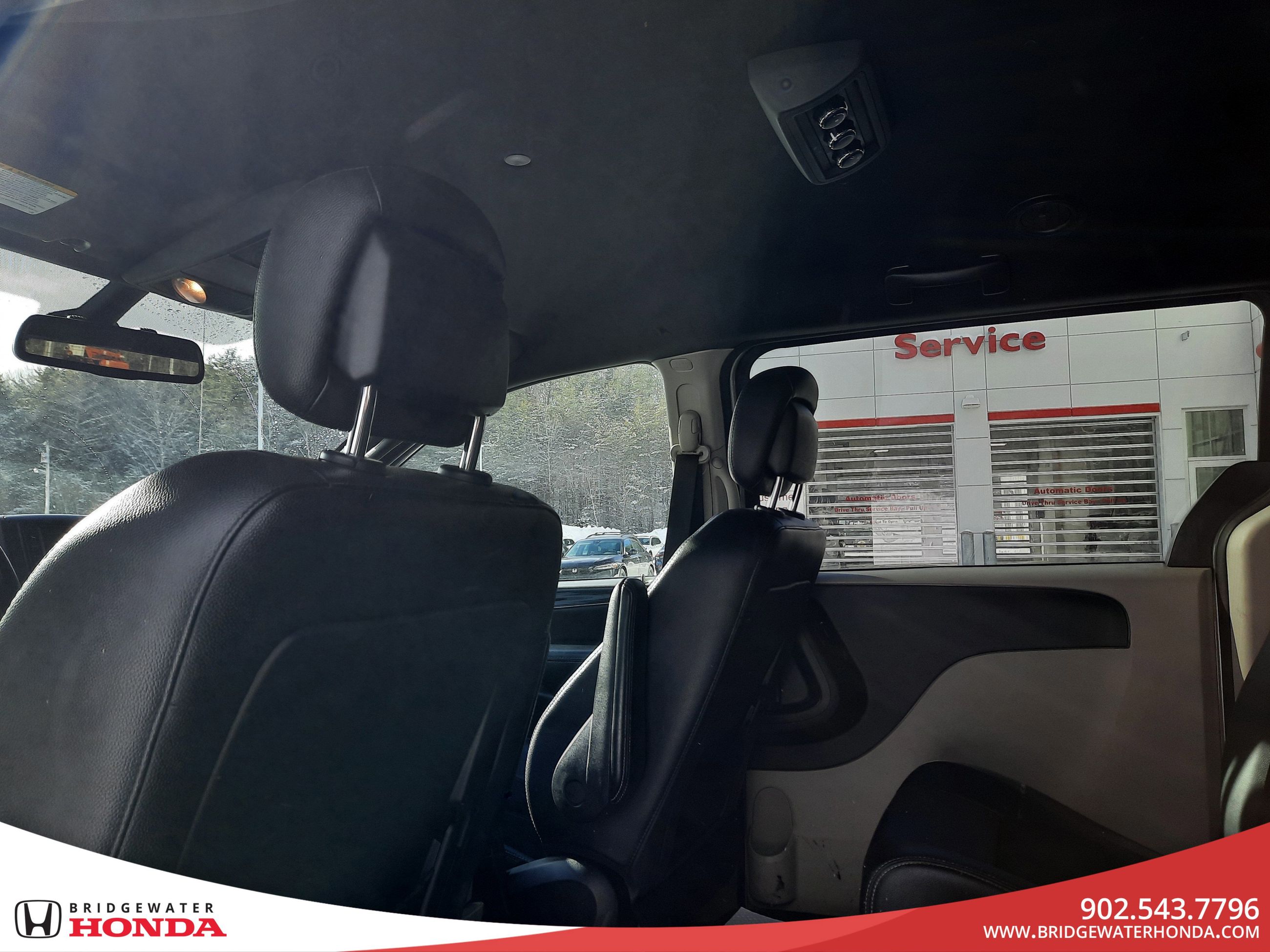 2018 Dodge Grand Caravan SXT Premium Plus-20