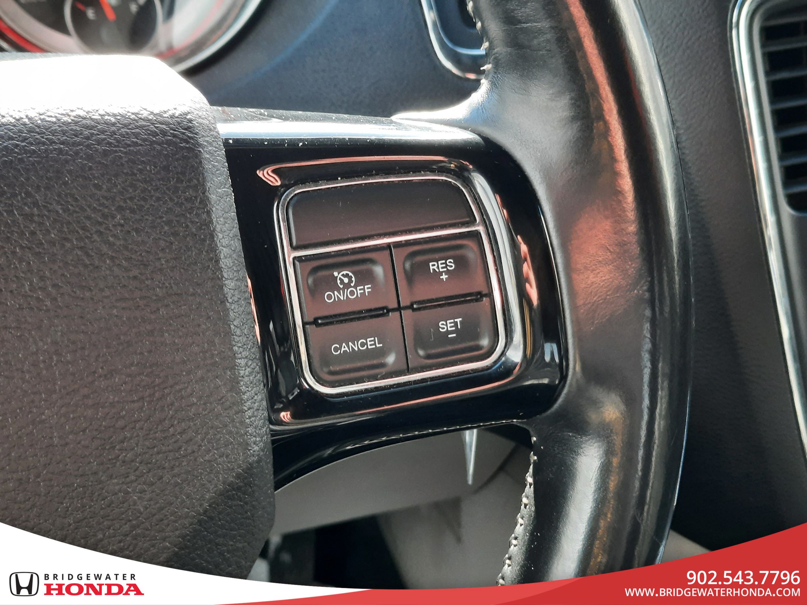 2018 Dodge Grand Caravan SXT Premium Plus-10