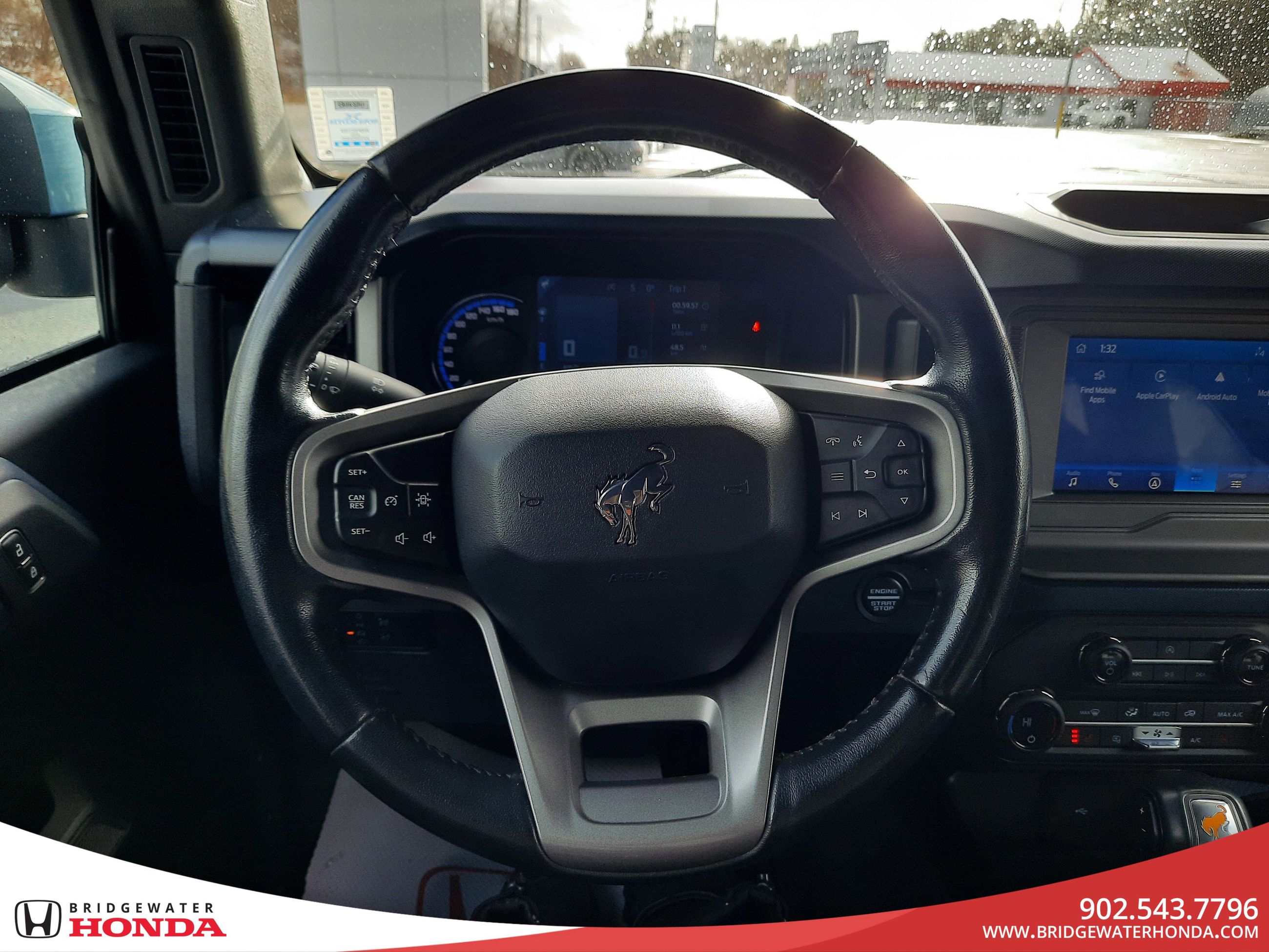 Ford Bronco Outer Banks 2021-13