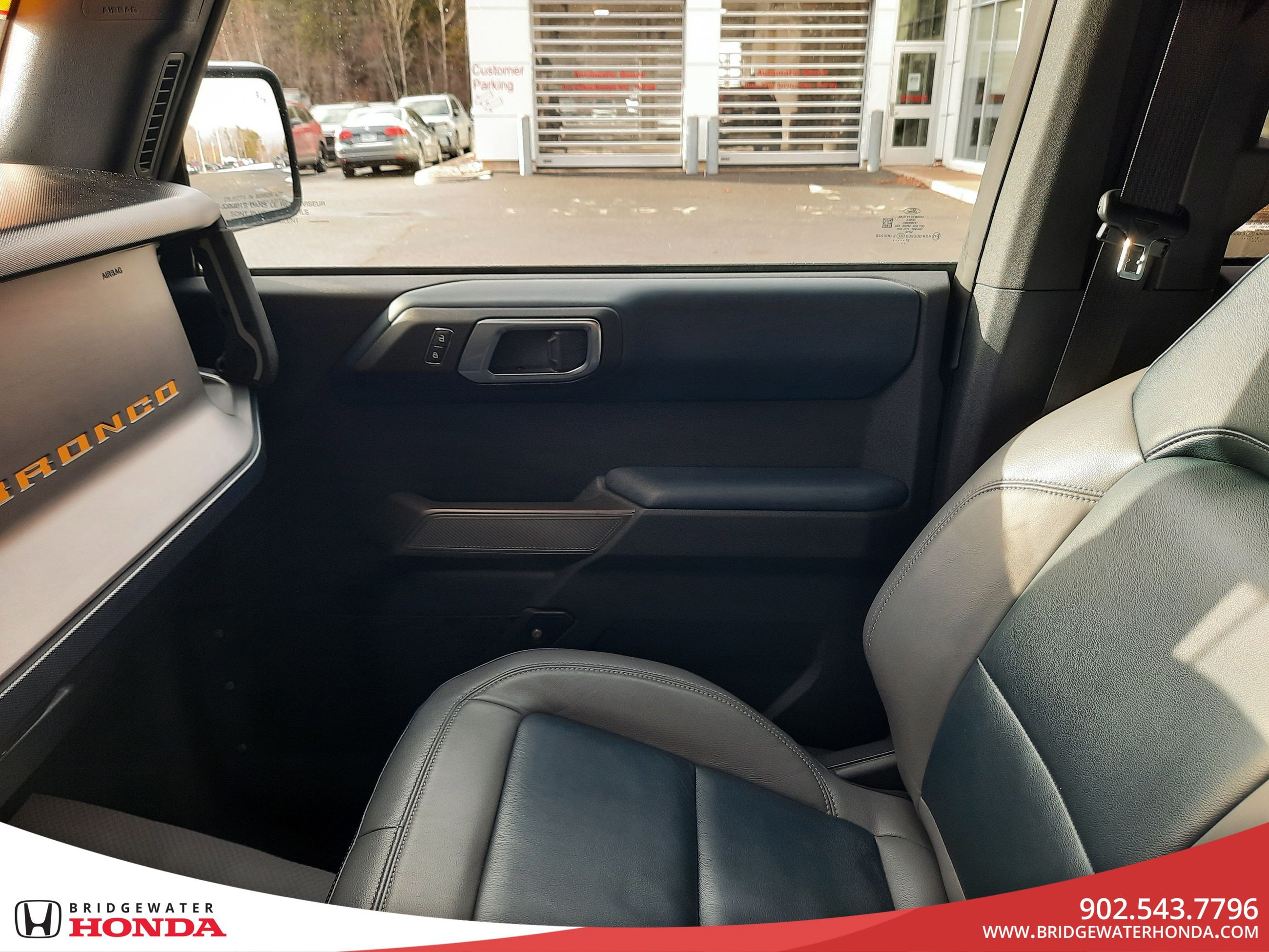 Ford Bronco Outer Banks 2021-23