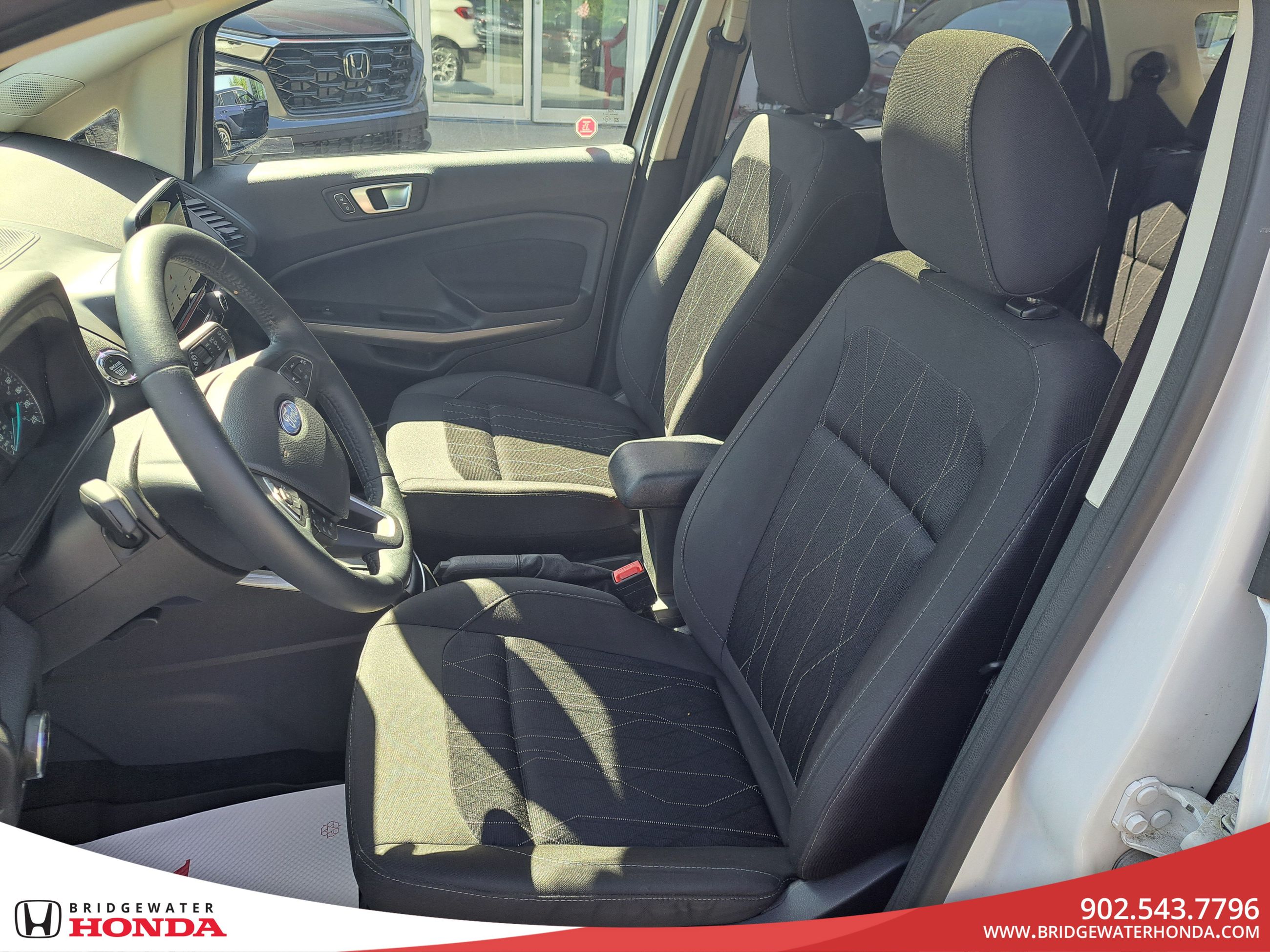 Ford EcoSport SE 2019-13