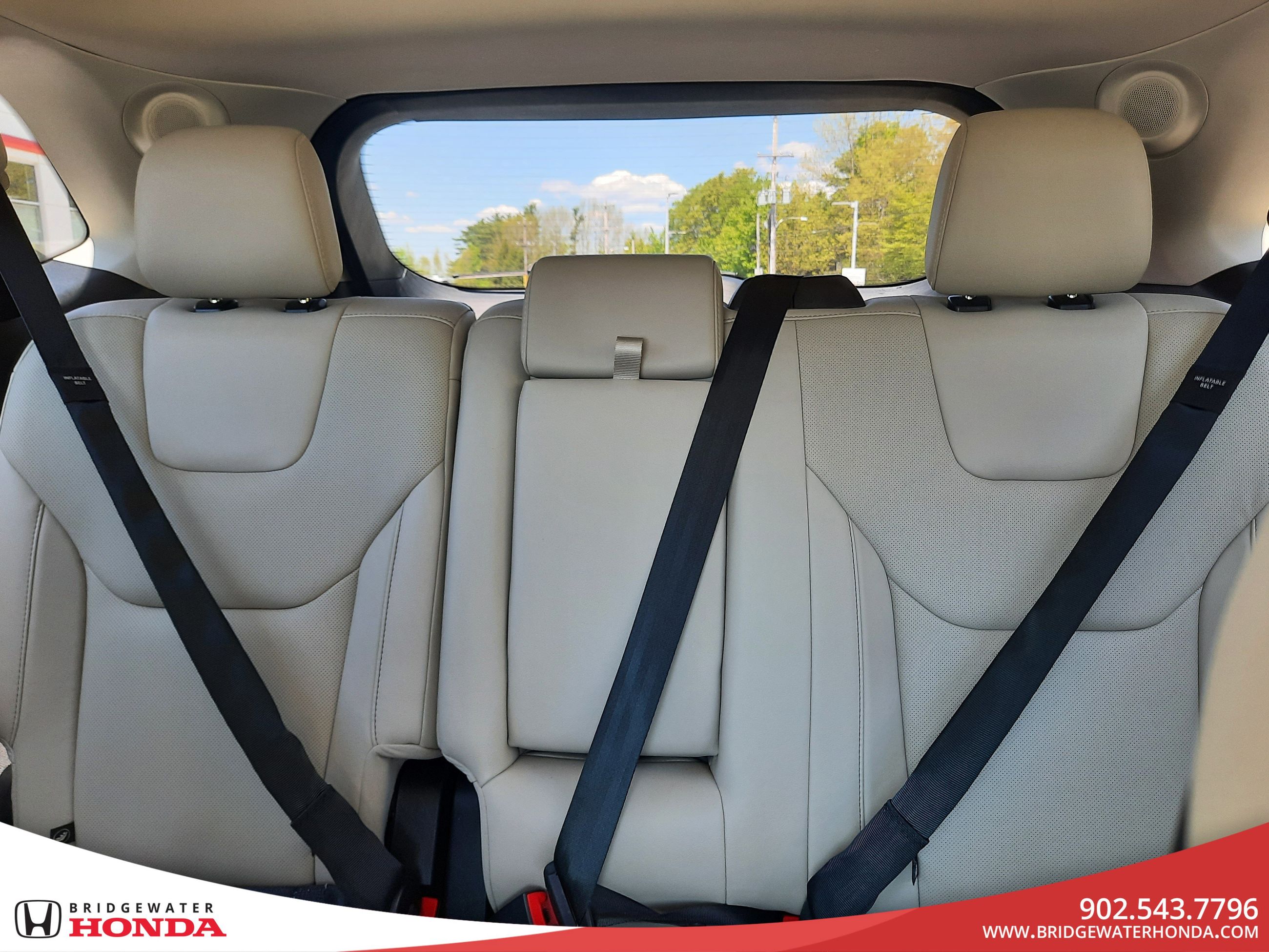 2018 Ford Edge Titanium-23