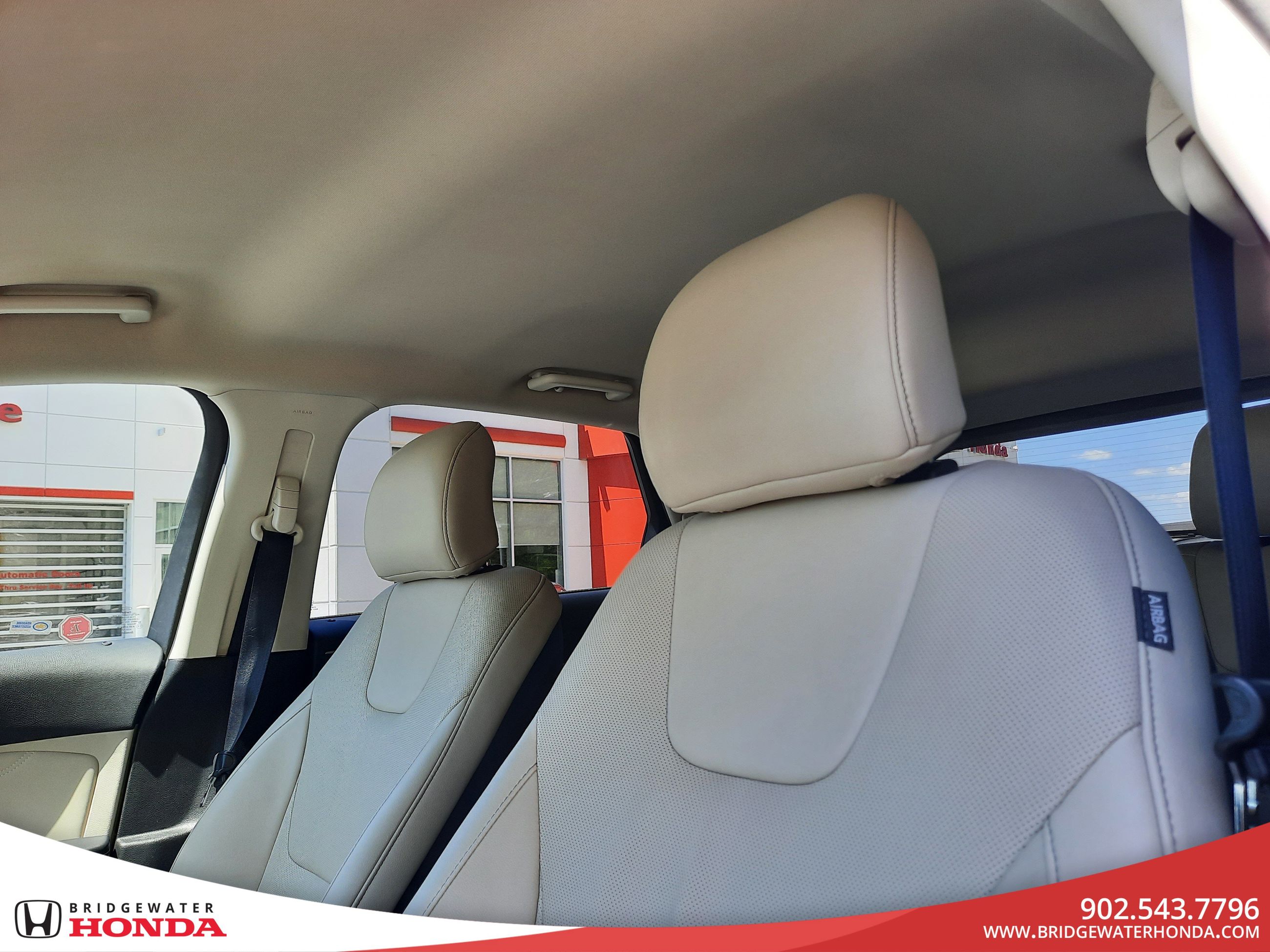 2018 Ford Edge Titanium-2