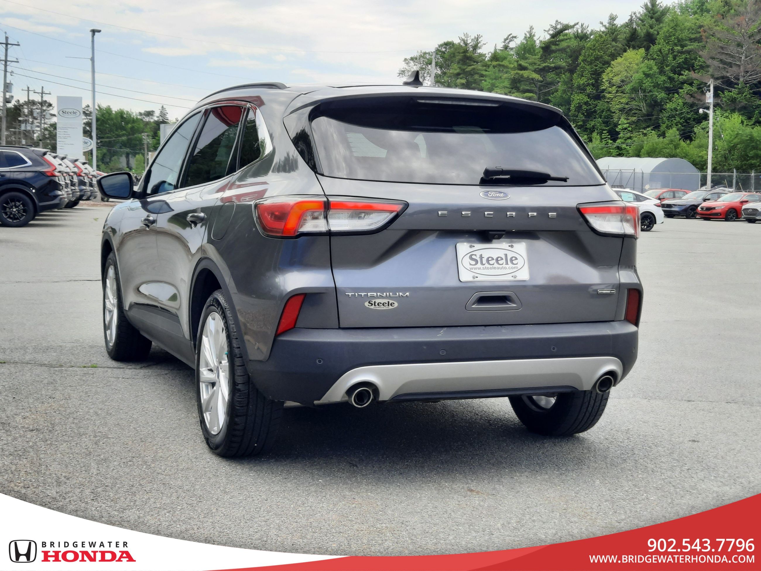 2021 Ford Escape Titanium Hybrid-6