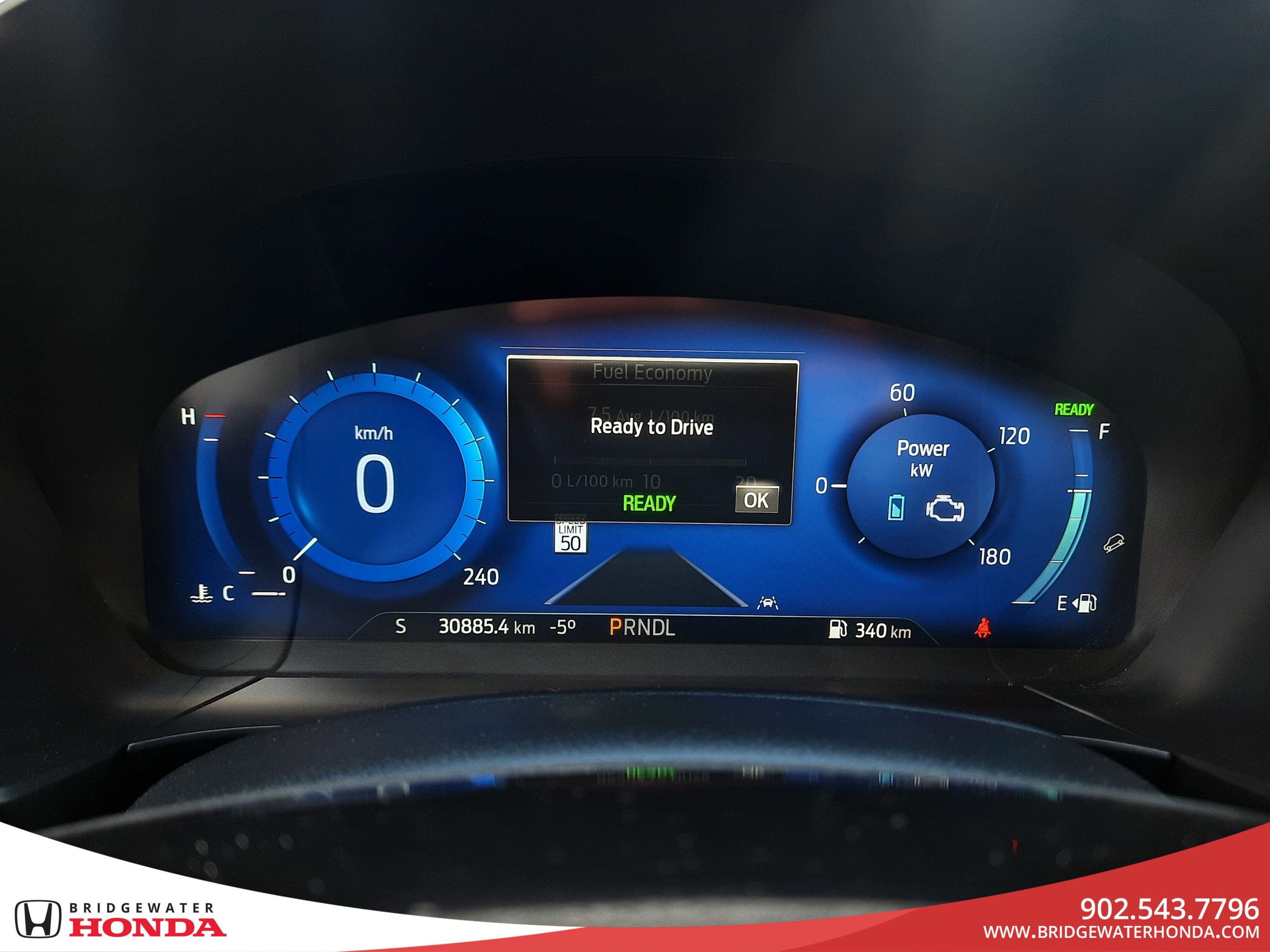 Ford Escape Titanium Hybrid 2021-14