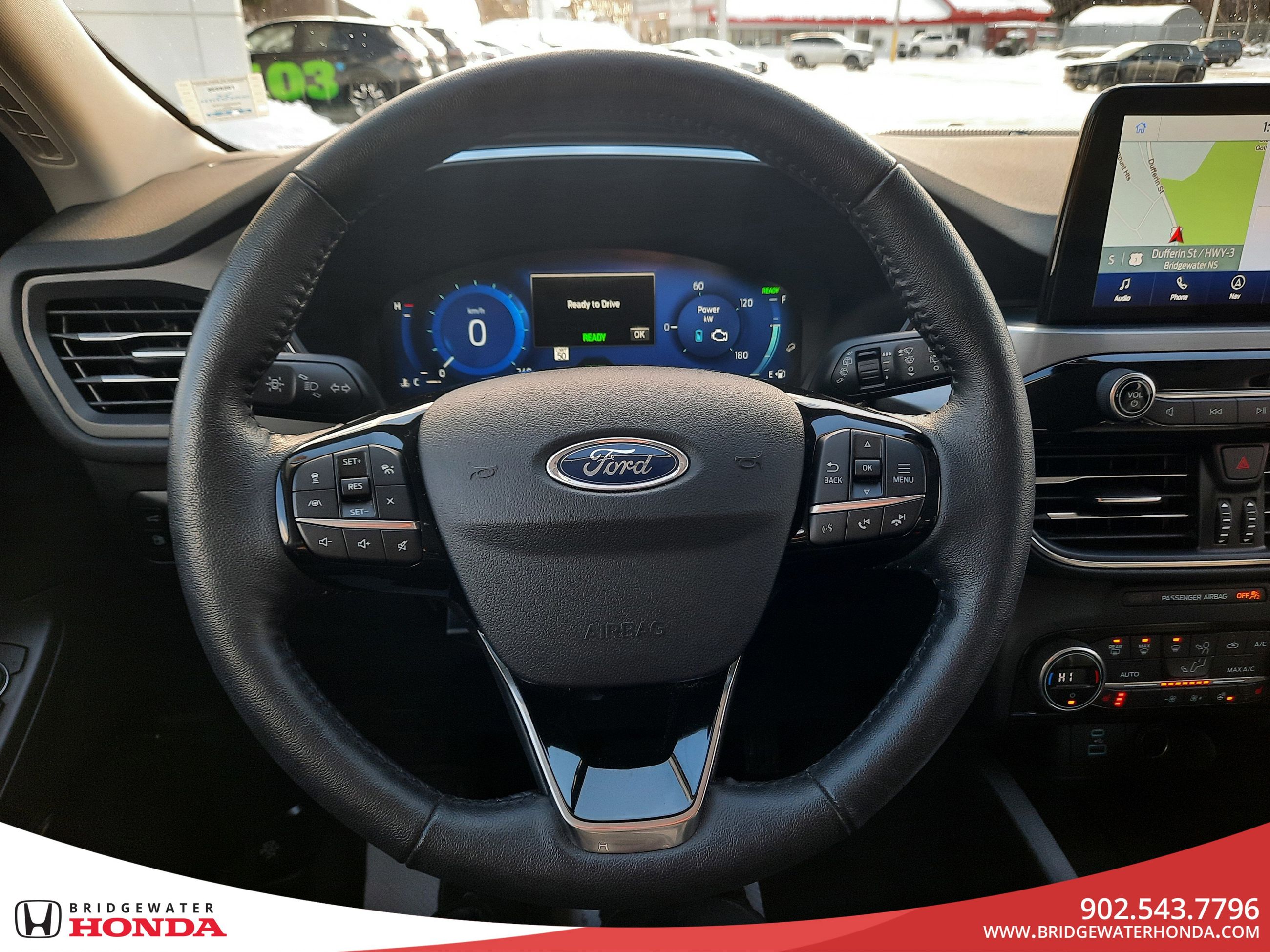 Ford Escape Titanium Hybrid 2021-13