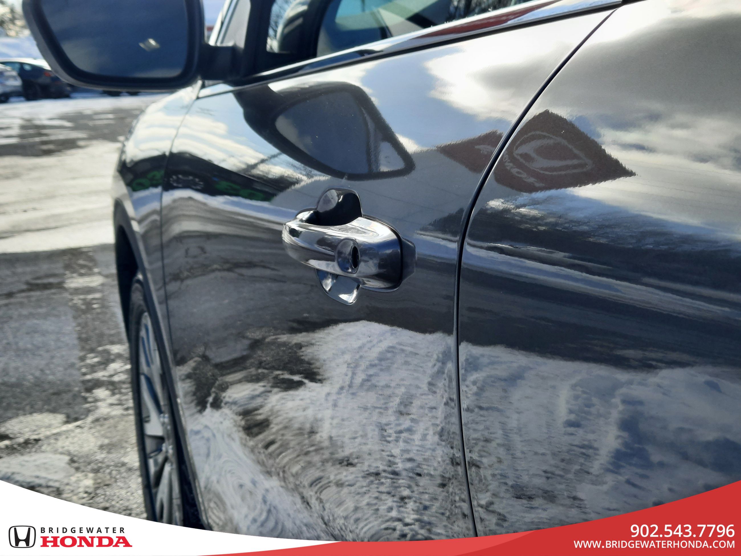 Ford Escape Titanium Hybrid 2021-9