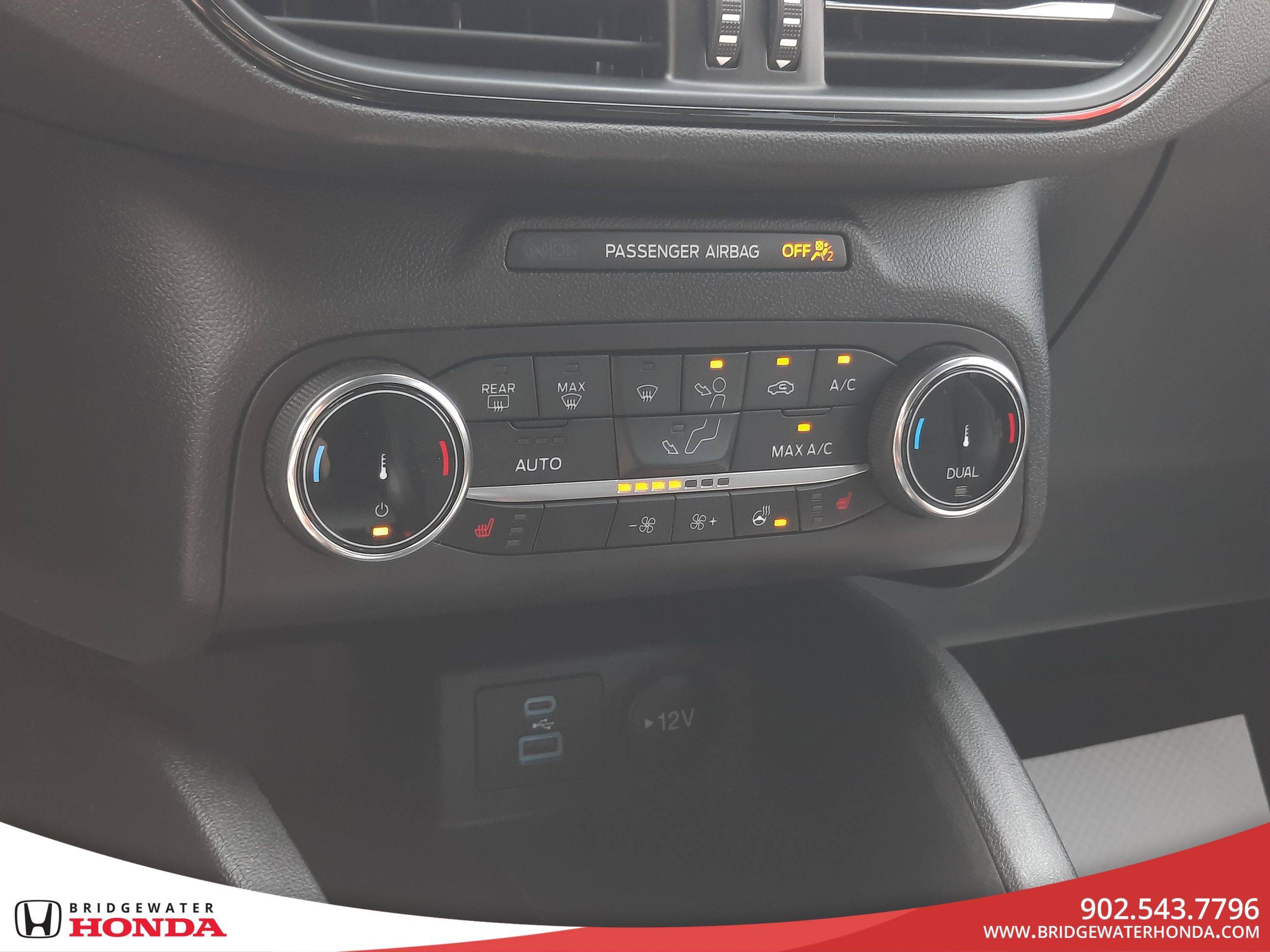 Ford Escape ST-Line 2023-17