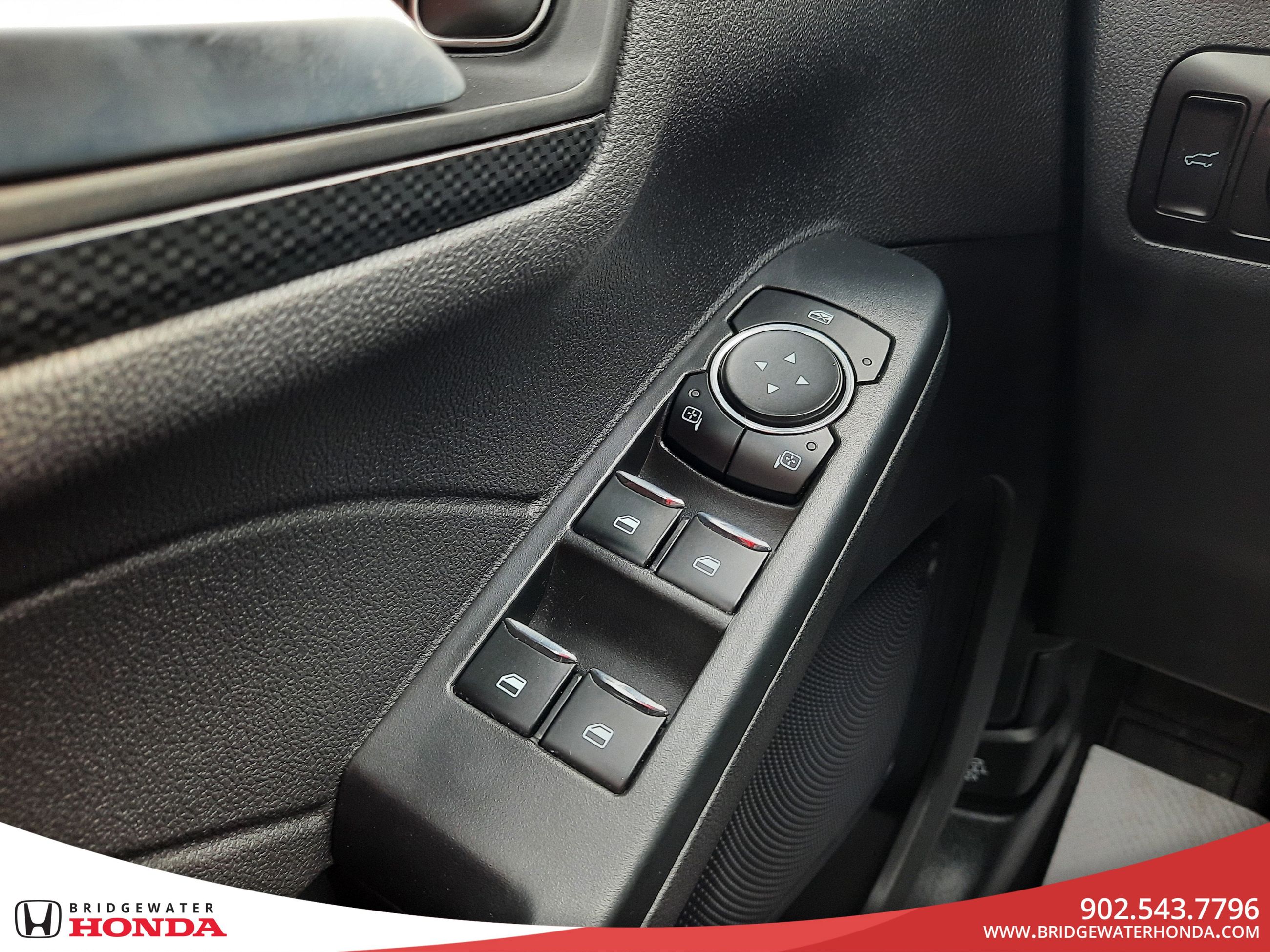 Ford Escape ST-Line 2023-9