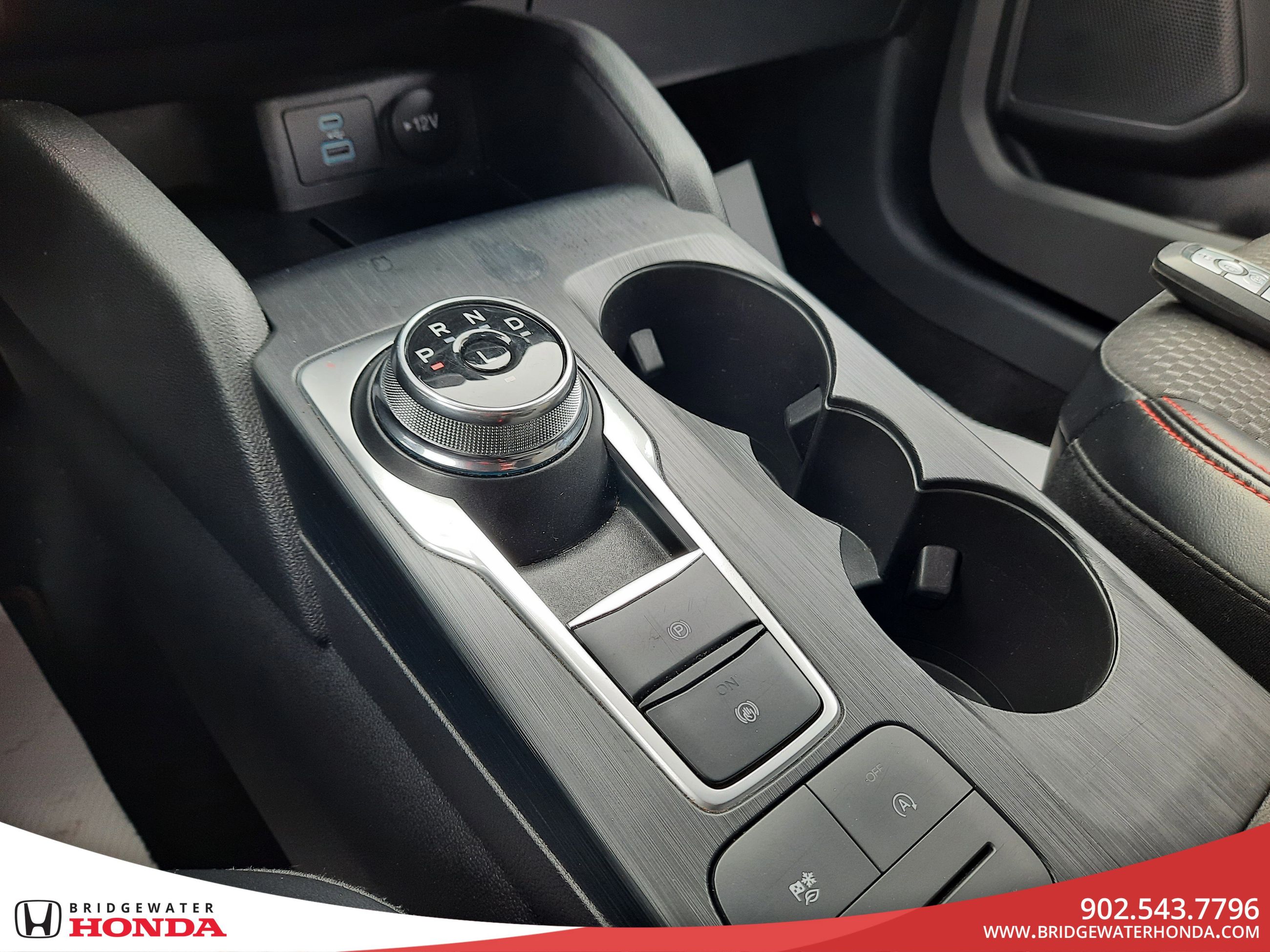 Ford Escape ST-Line 2023-17