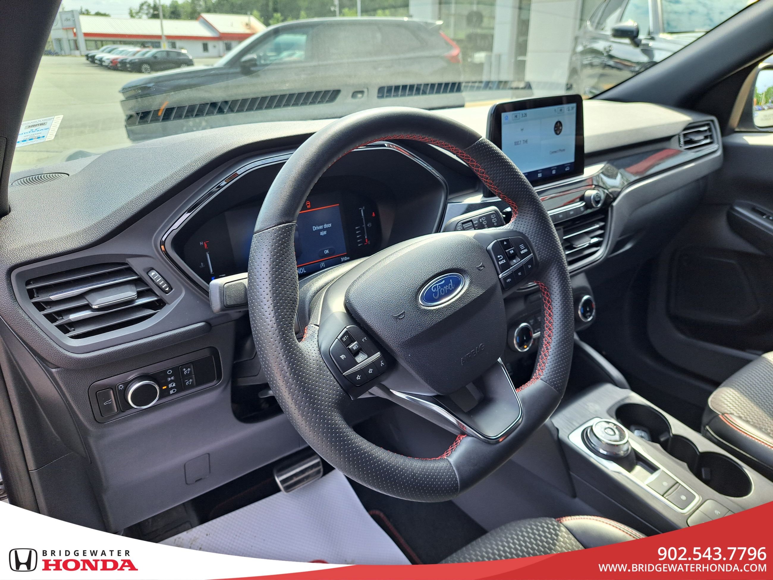 2023 Ford Escape ST-Line-11
