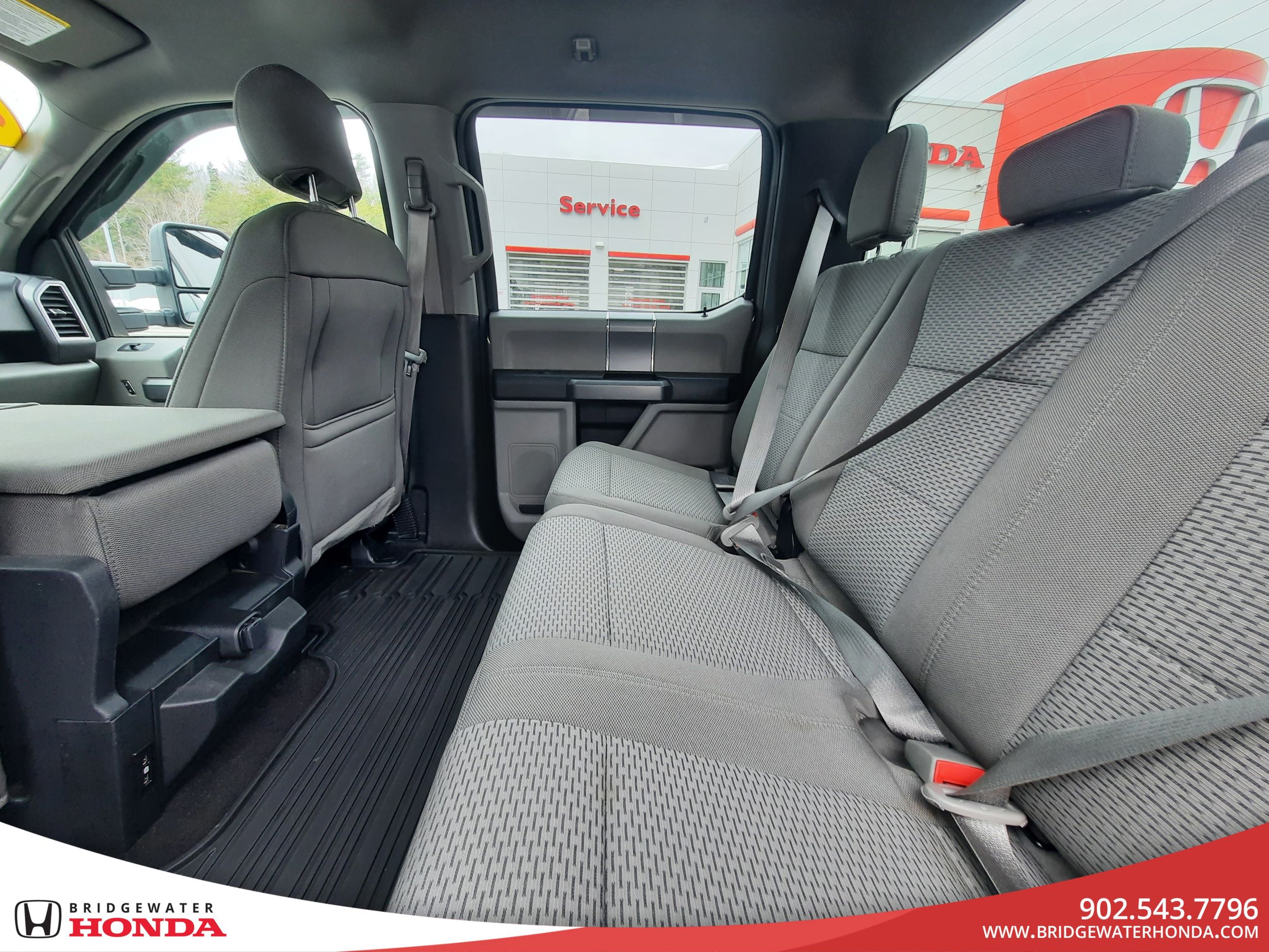 2018 Ford F-150 XLT-24