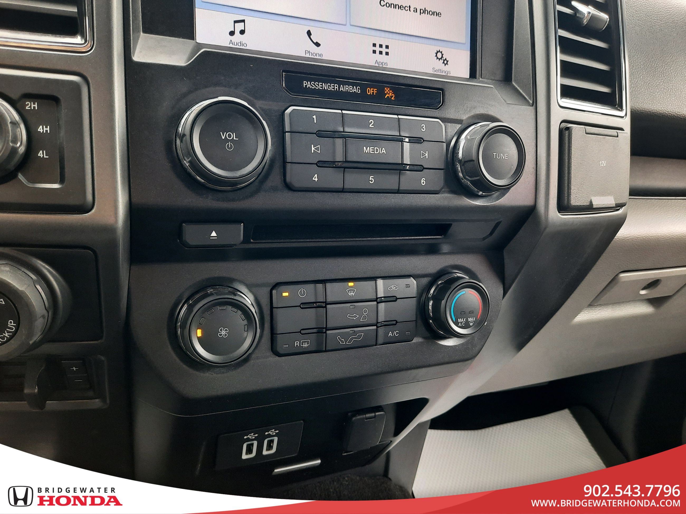 2018 Ford F-150 XLT-17