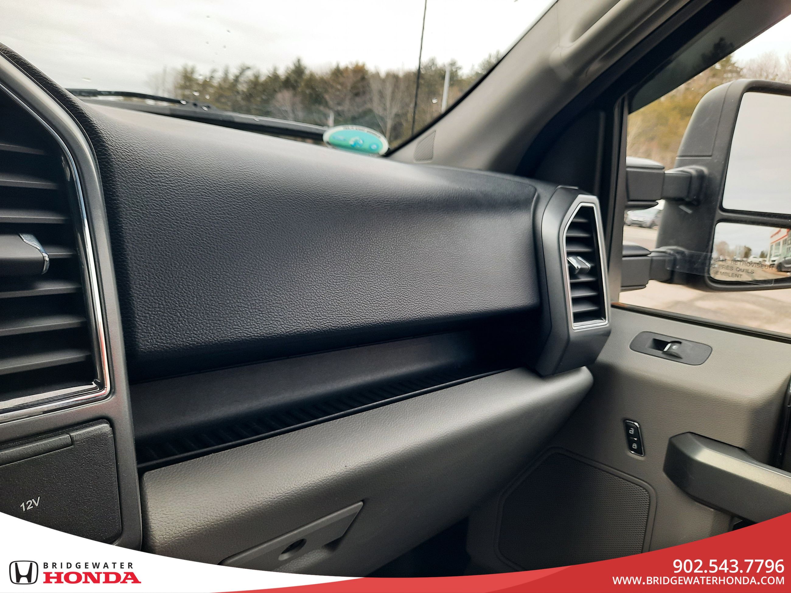 2018 Ford F-150 XLT-19