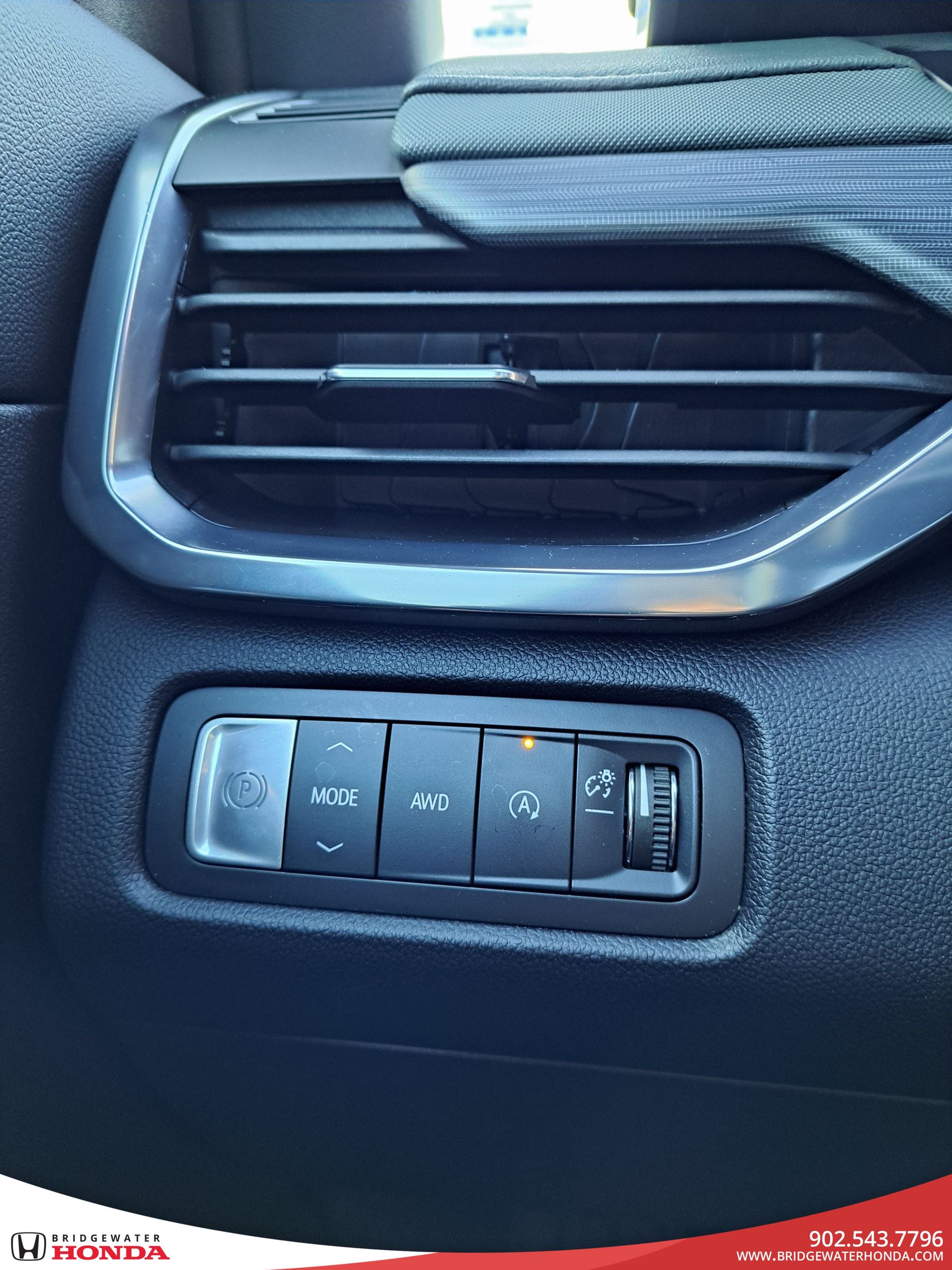 GMC Acadia AT4 2024-19