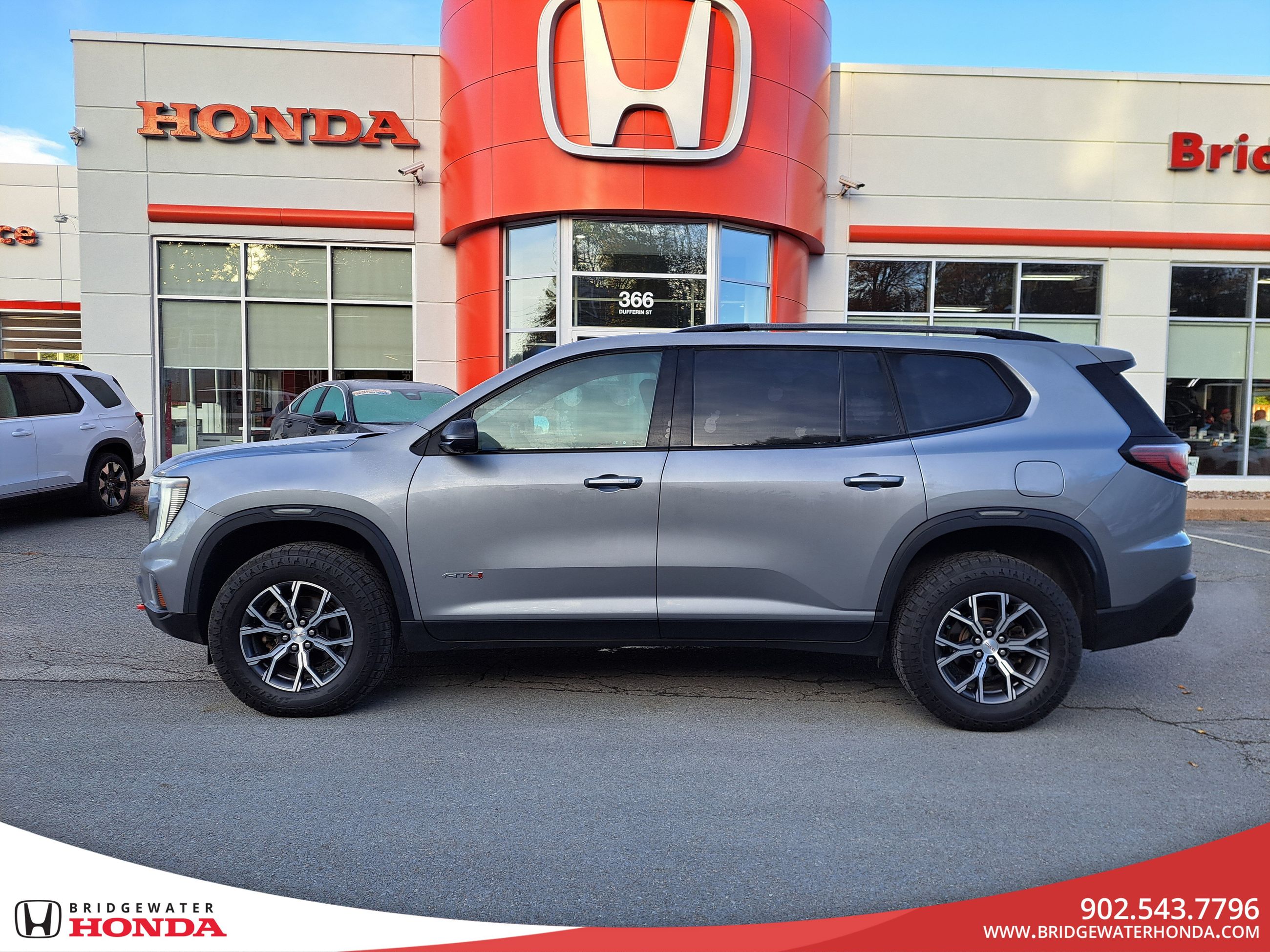 GMC Acadia AT4 2024-7