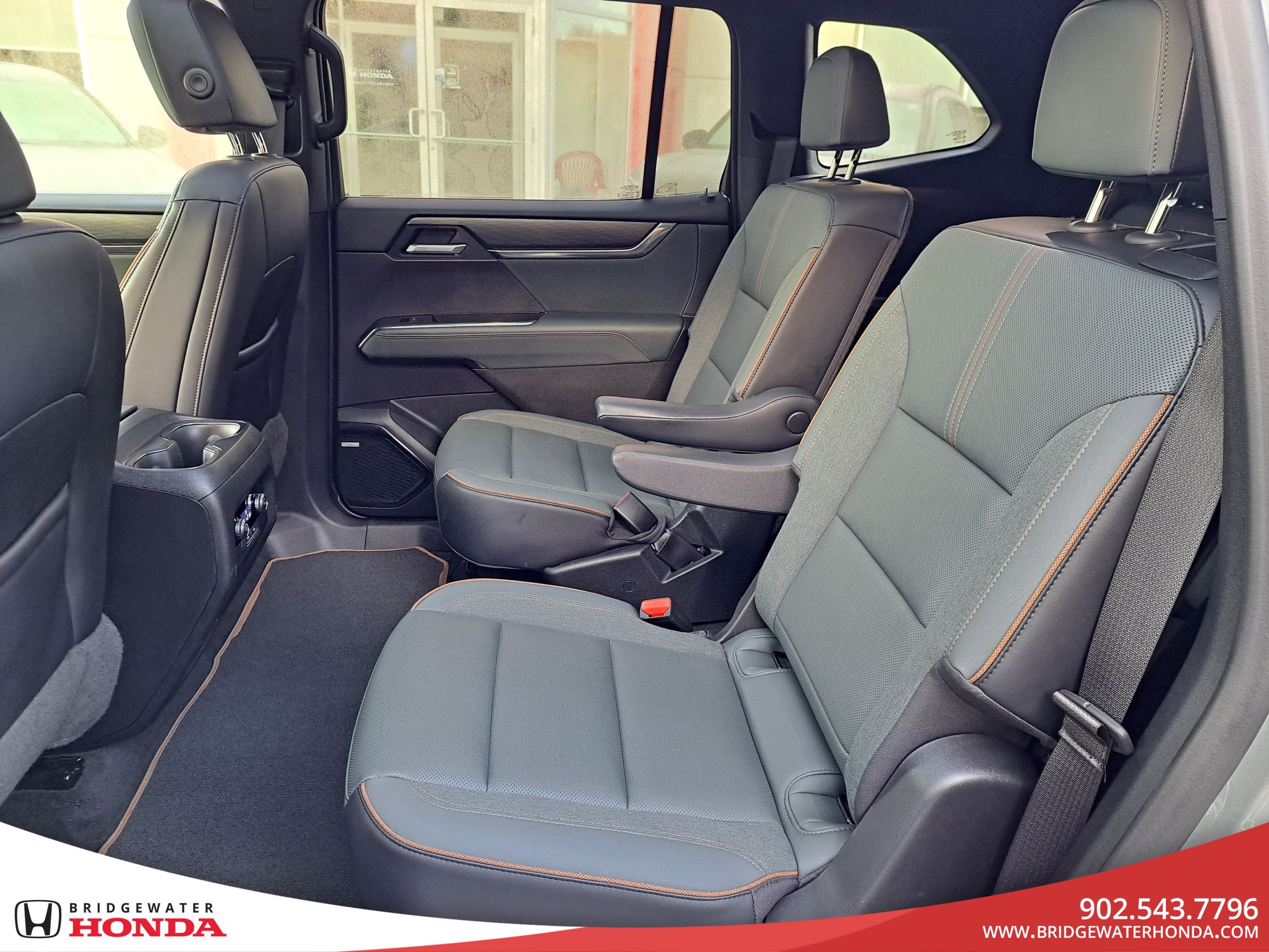 GMC Acadia AT4 2024-30