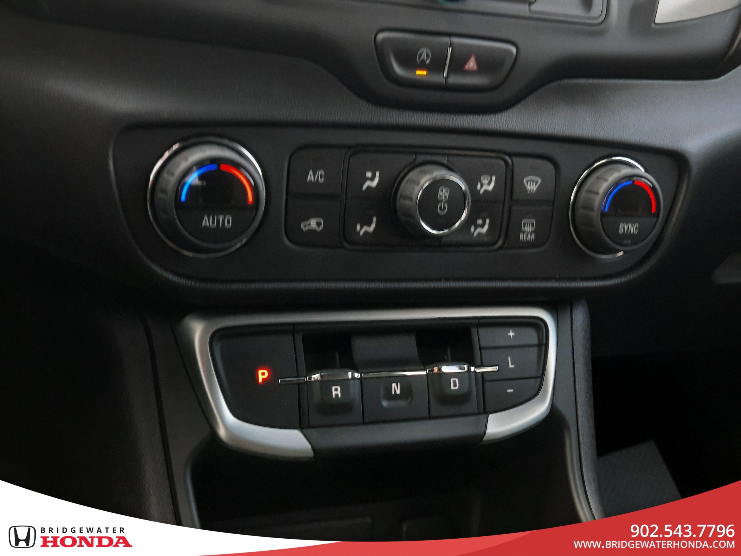 2022 GMC Terrain SLE-16