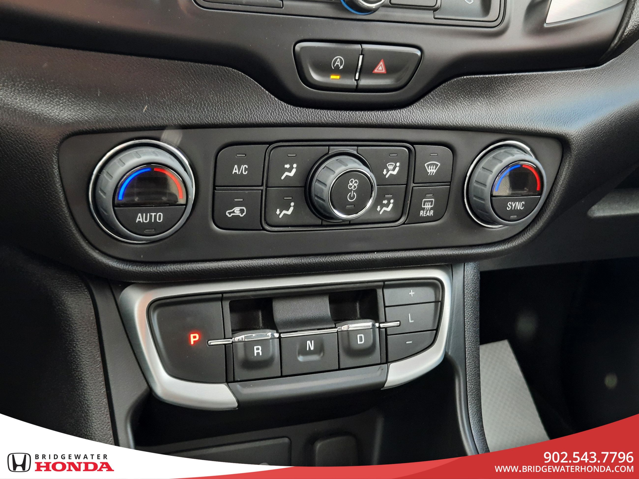 GMC Terrain SLE 2023-17