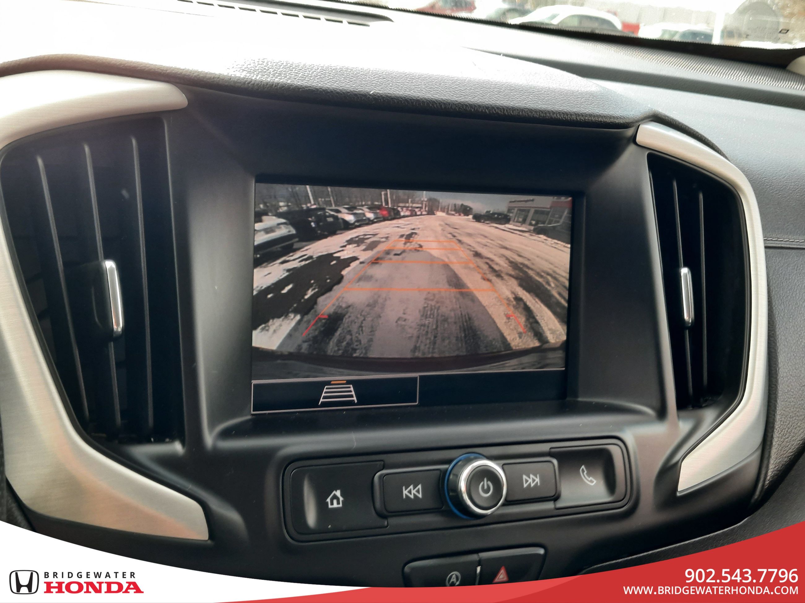 GMC Terrain SLE 2023-16