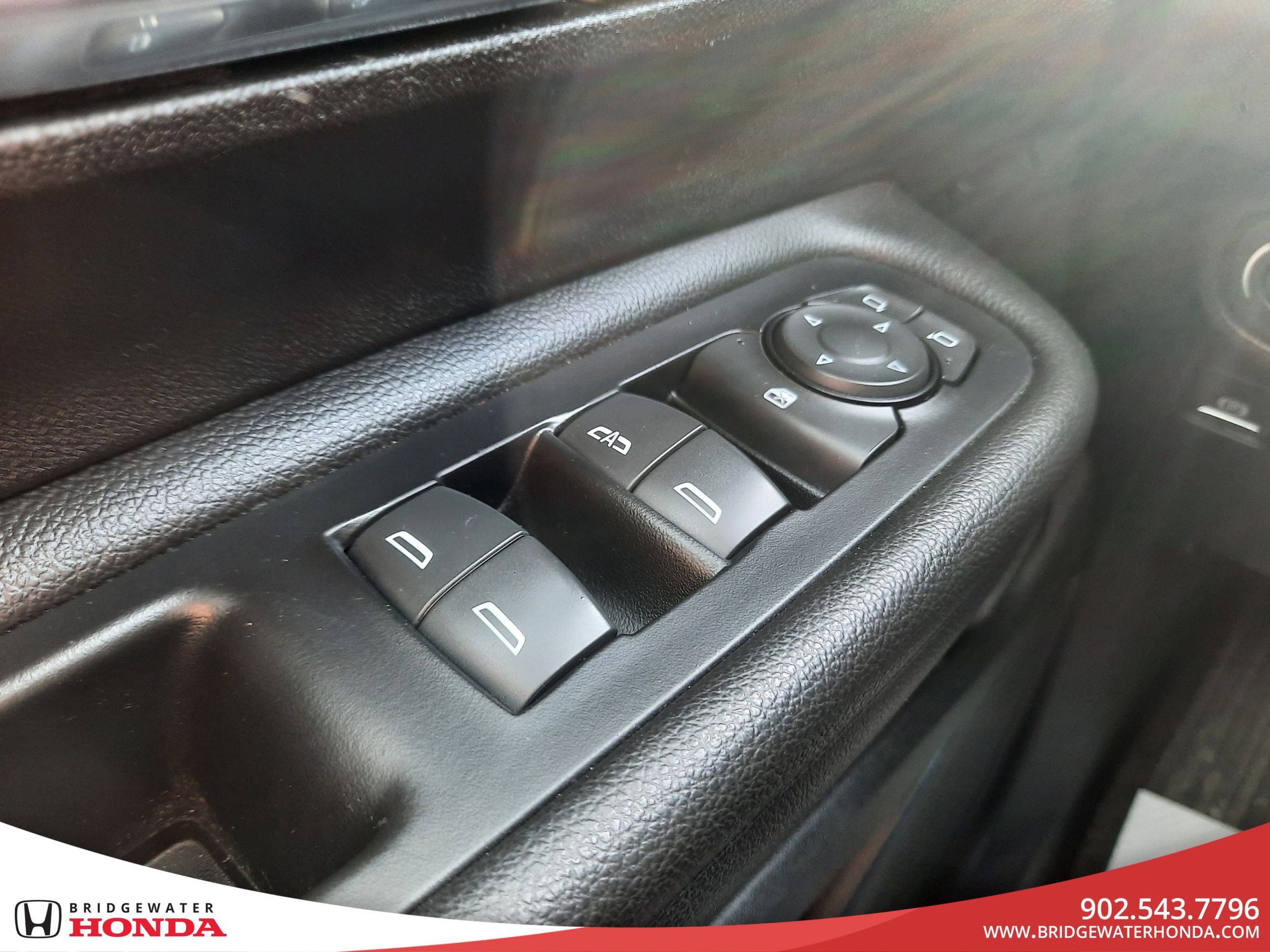 GMC Terrain SLE 2023-9