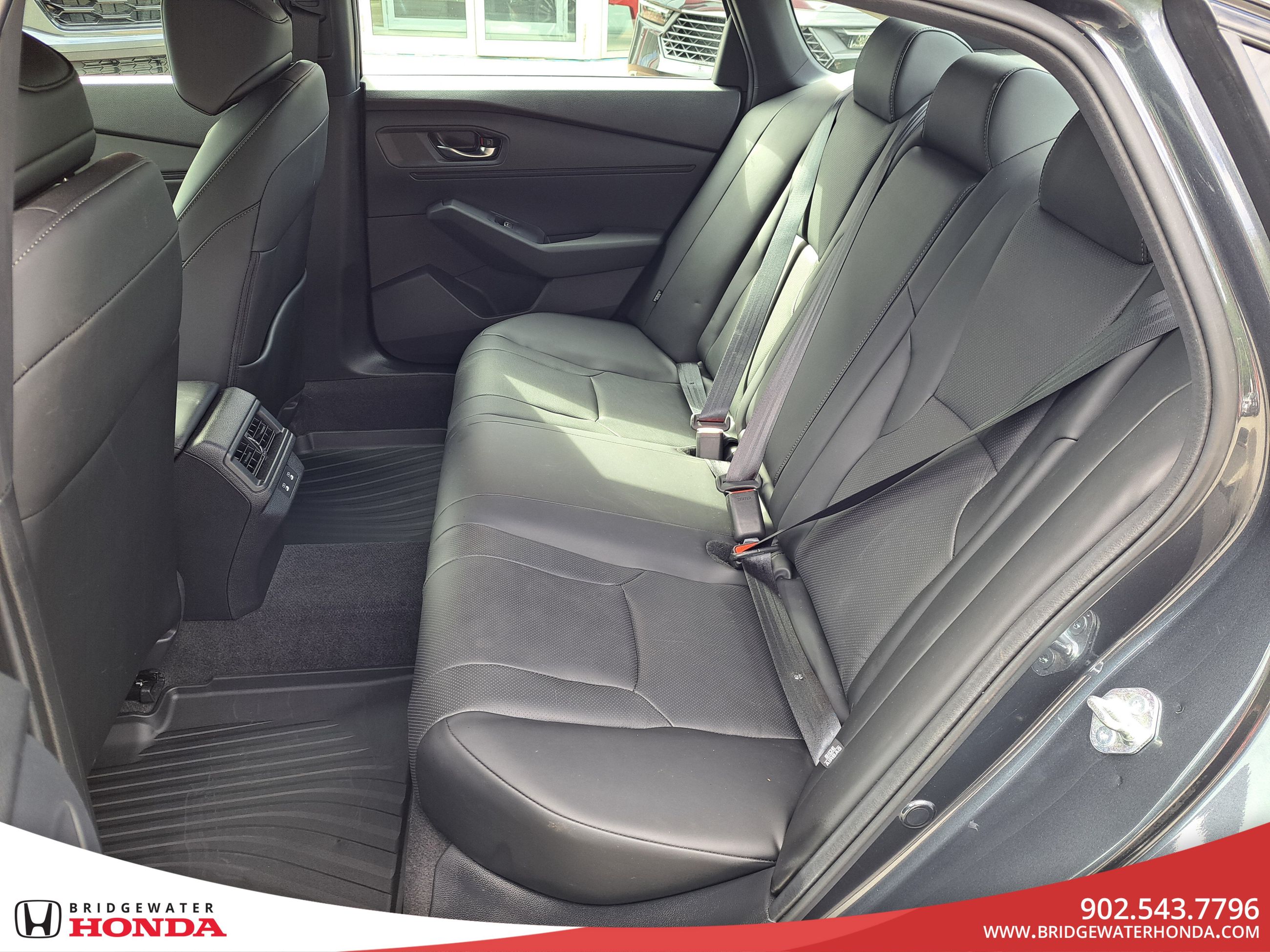 2025 Honda Accord Hybrid Sport-L-29