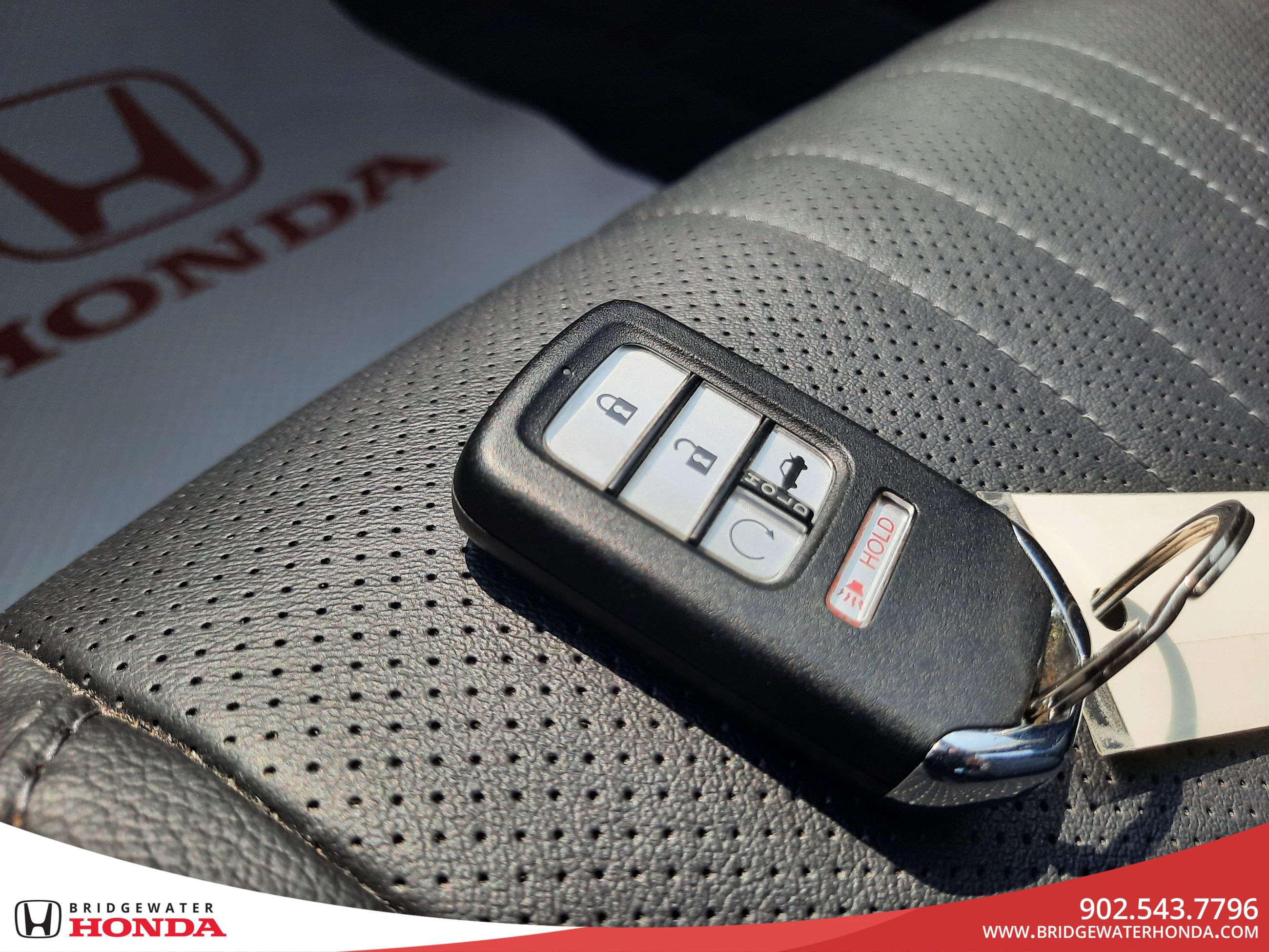 Honda Accord Sedan Touring 2.0 2022-28