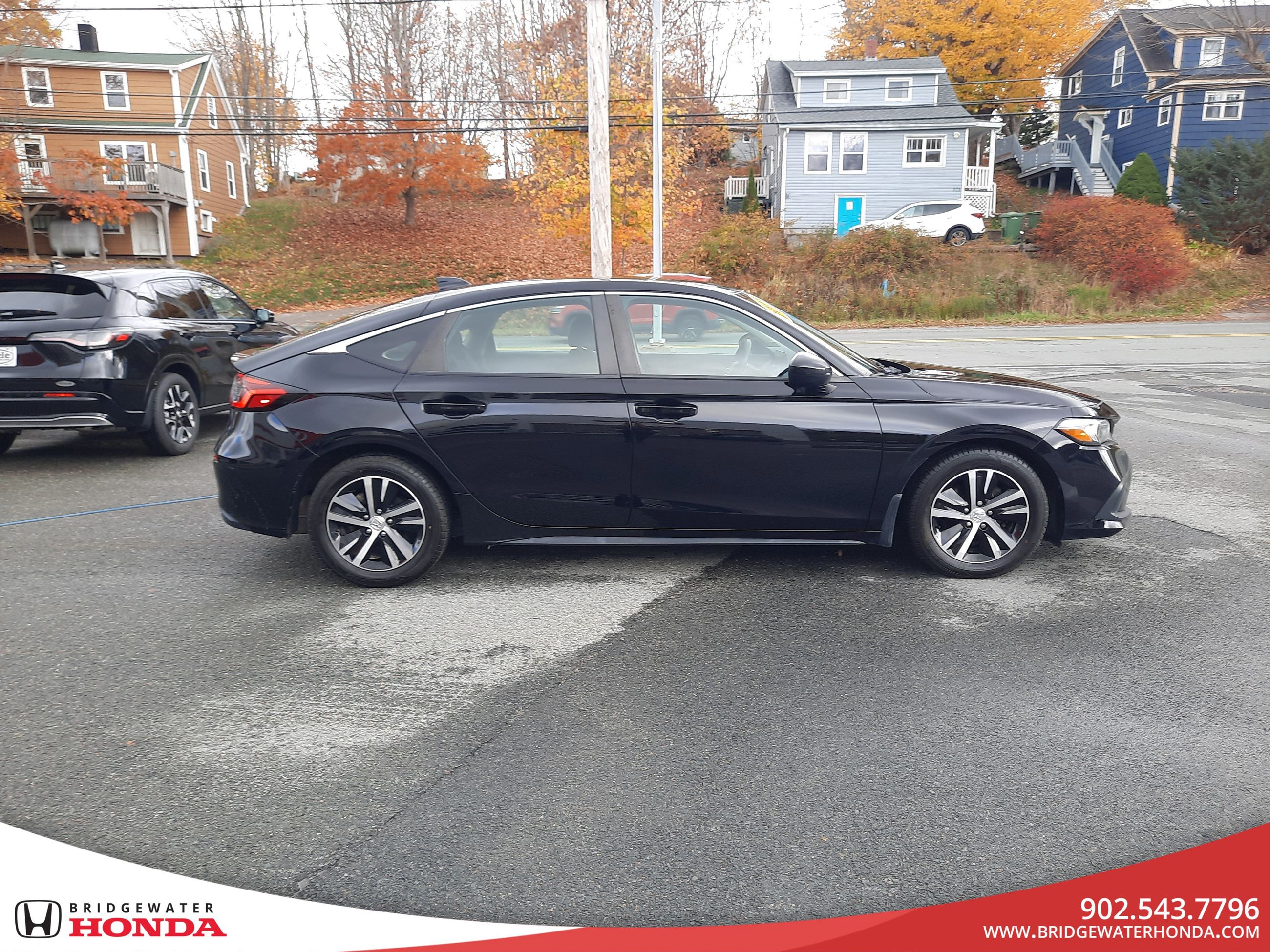 2022 Honda Civic Hatchback LX-4