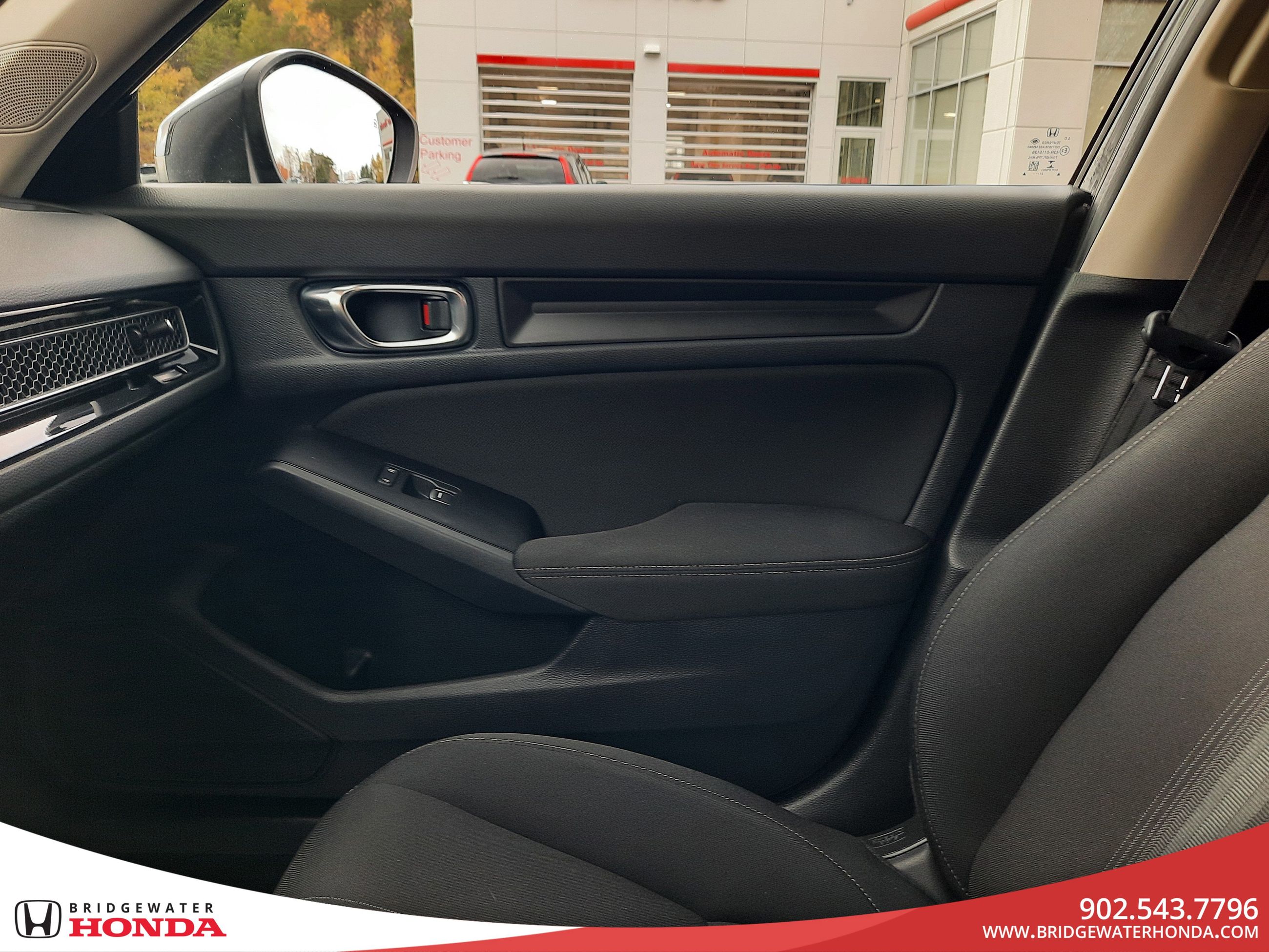 2022 Honda Civic Hatchback LX-20