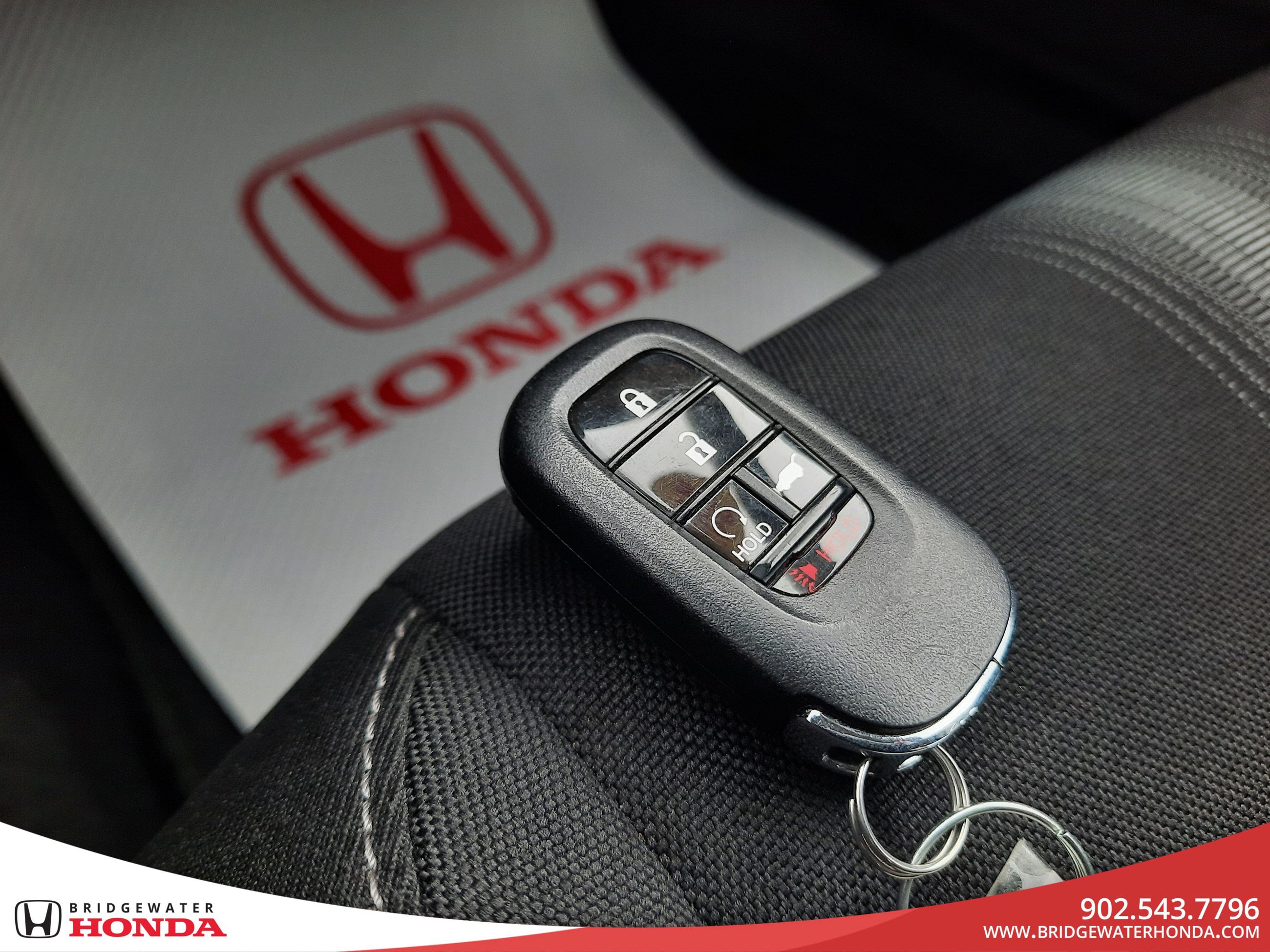 2022 Honda Civic Hatchback LX-27