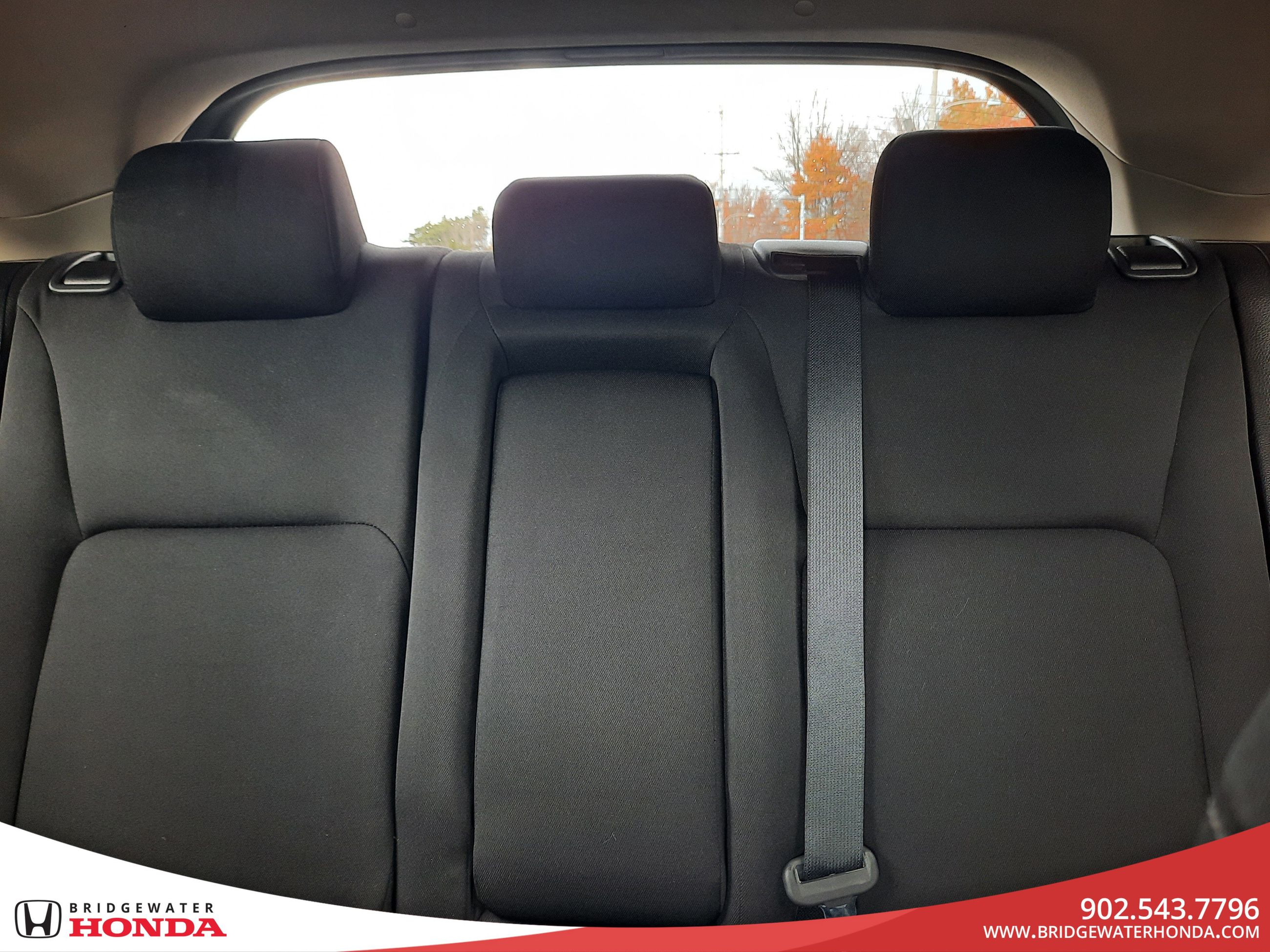 2022 Honda Civic Hatchback LX-22