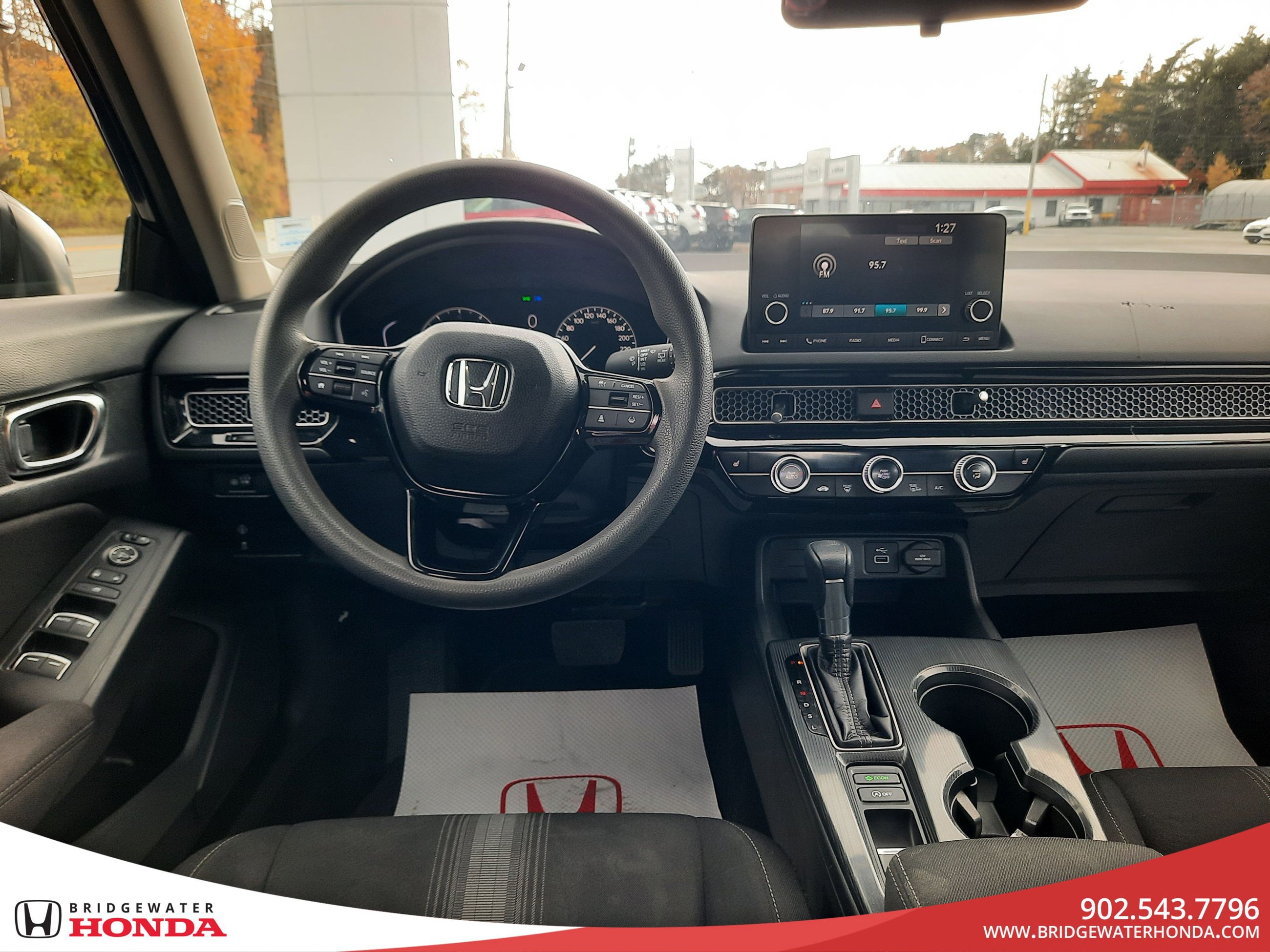 2022 Honda Civic Hatchback LX-26