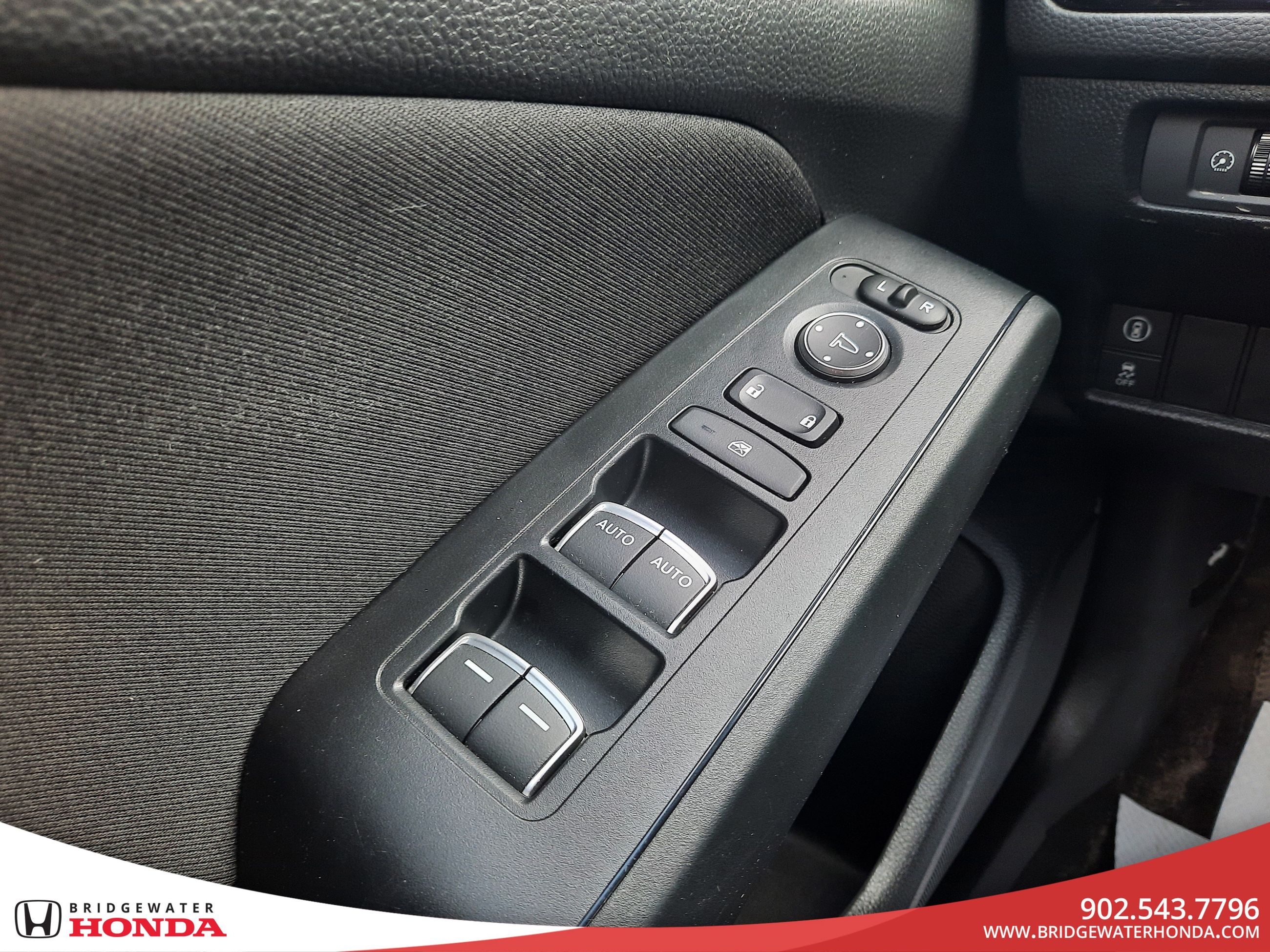 2023 Honda Civic Hatchback Sport-9