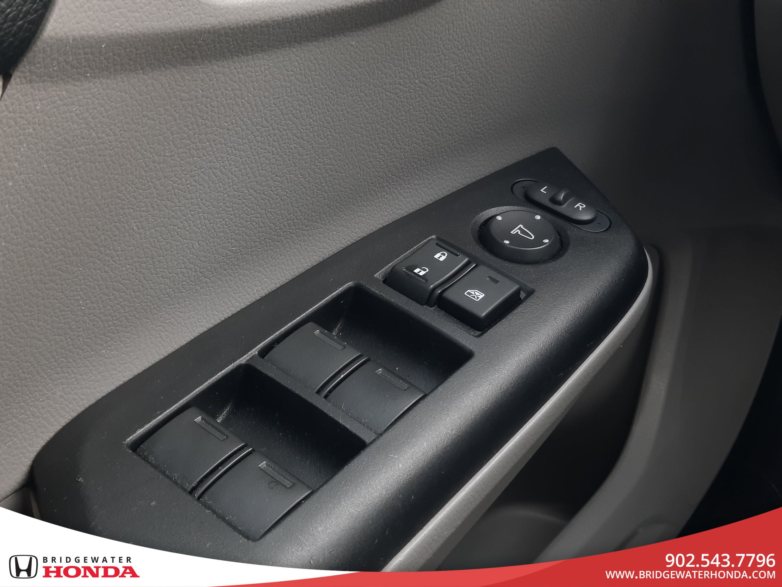 2013 Honda Civic Sdn LX-9