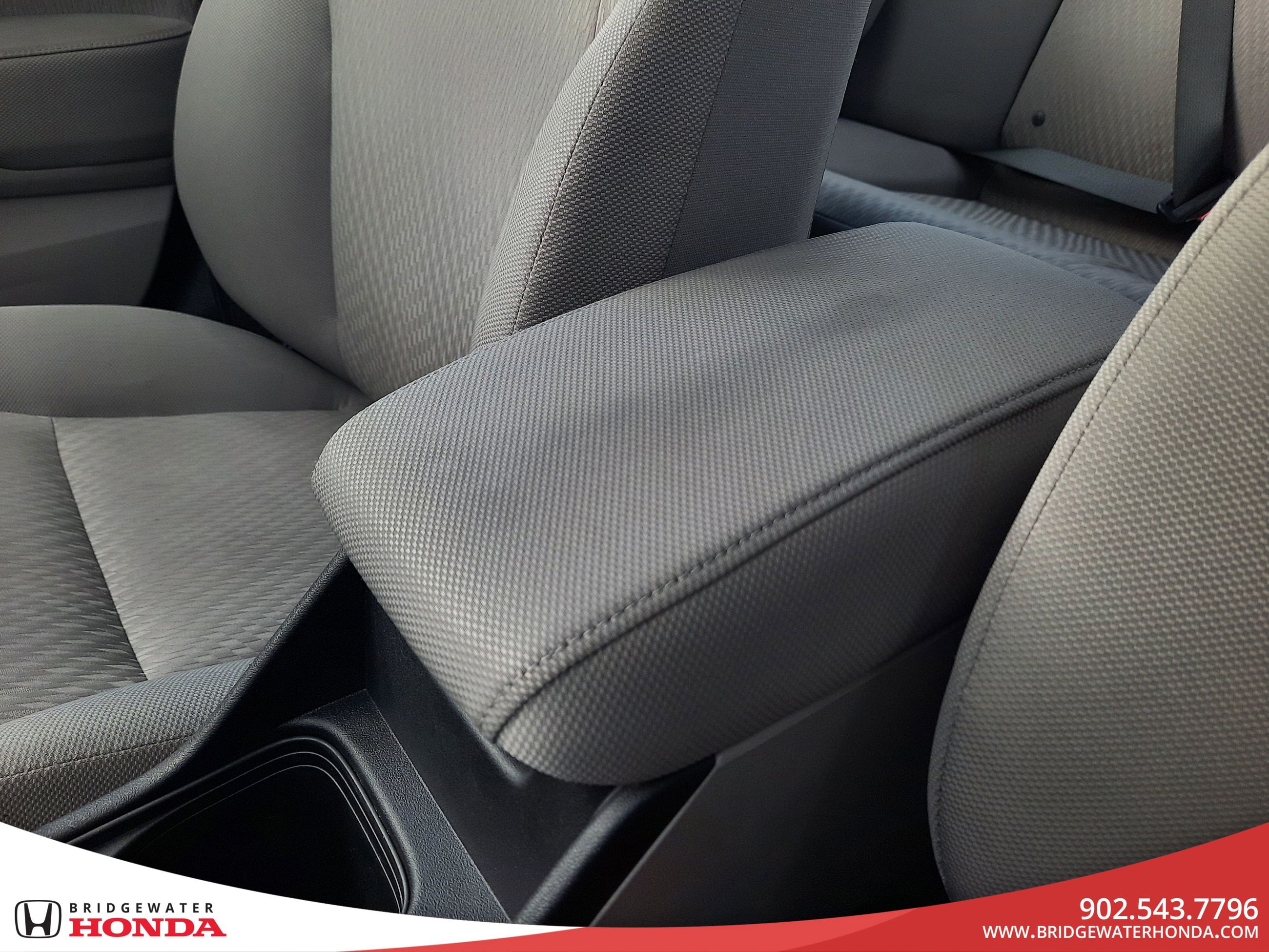 Honda Civic Sedan LX 2015-16