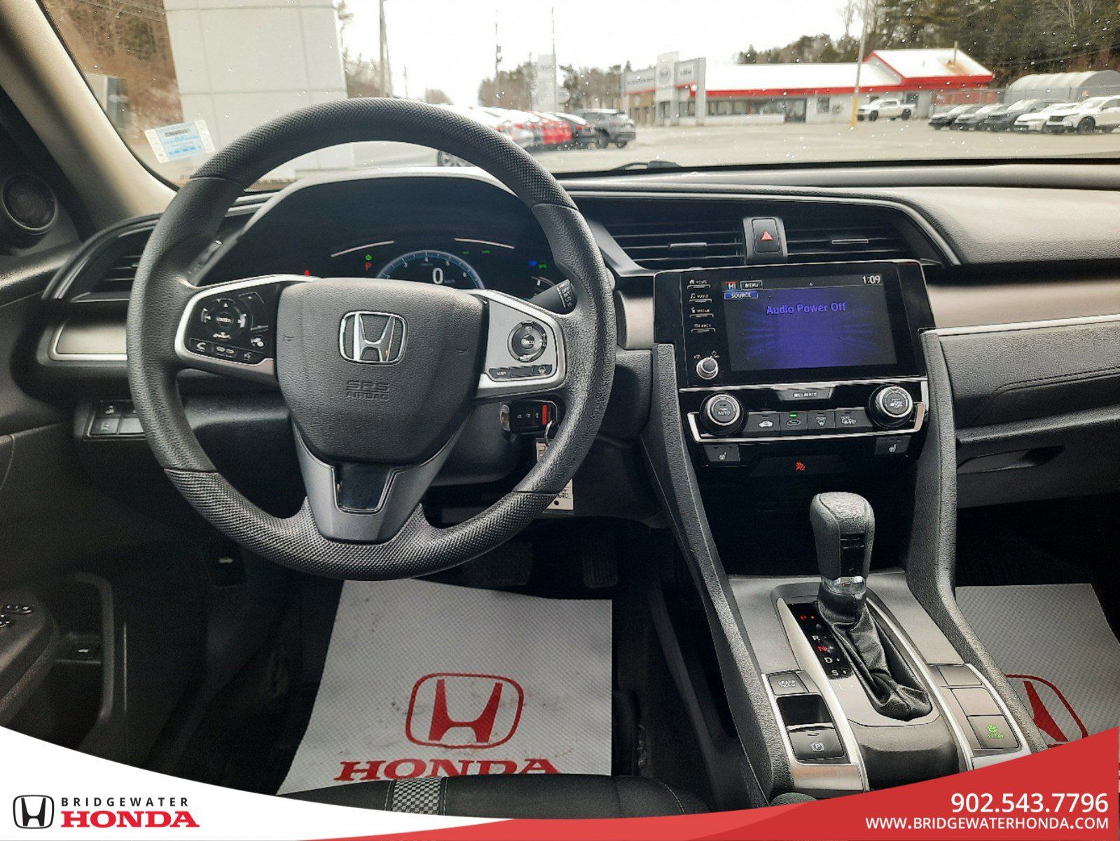 Honda Civic Sedan LX 2019-28