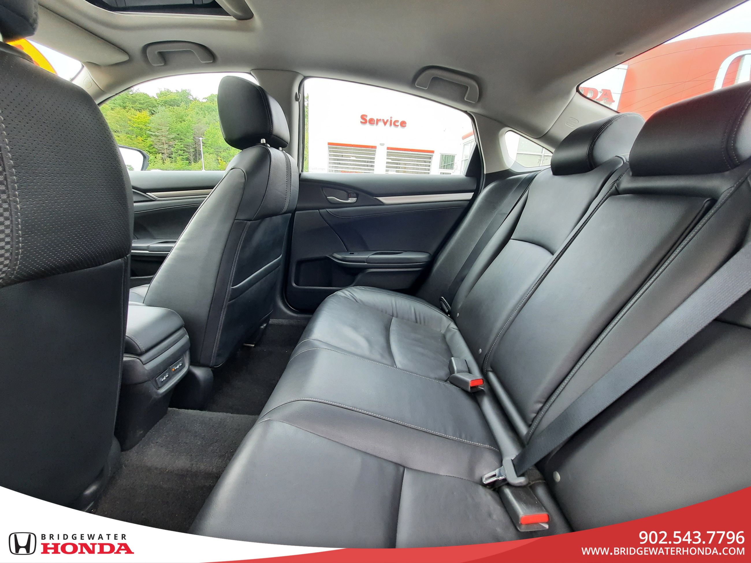 2019 Honda Civic Sedan Touring-27
